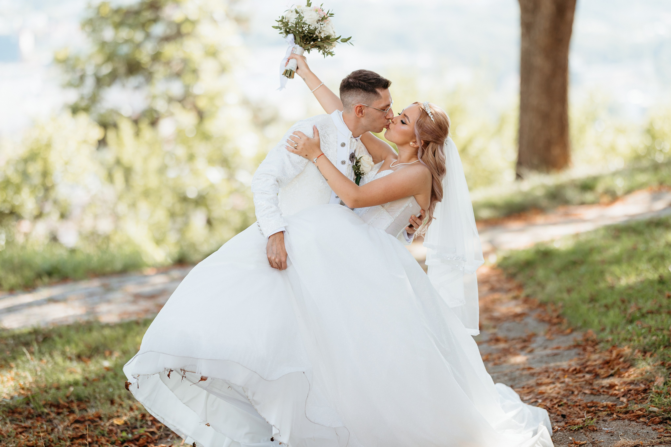 Raul & Ștefania. Wedding Photographer in Transylvania | Grozav Media
