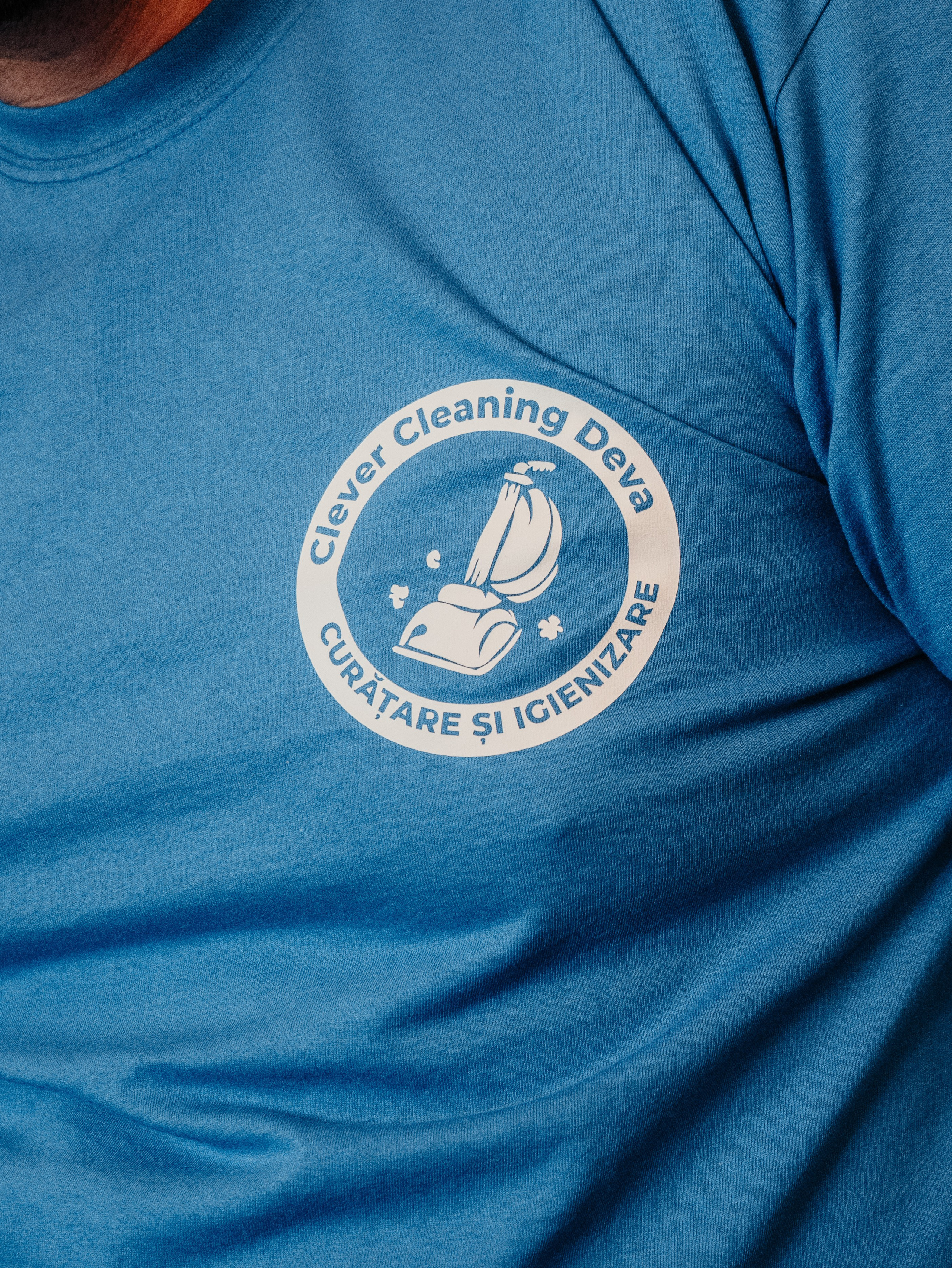 CLEVER CLEANING. Freesh Media Products