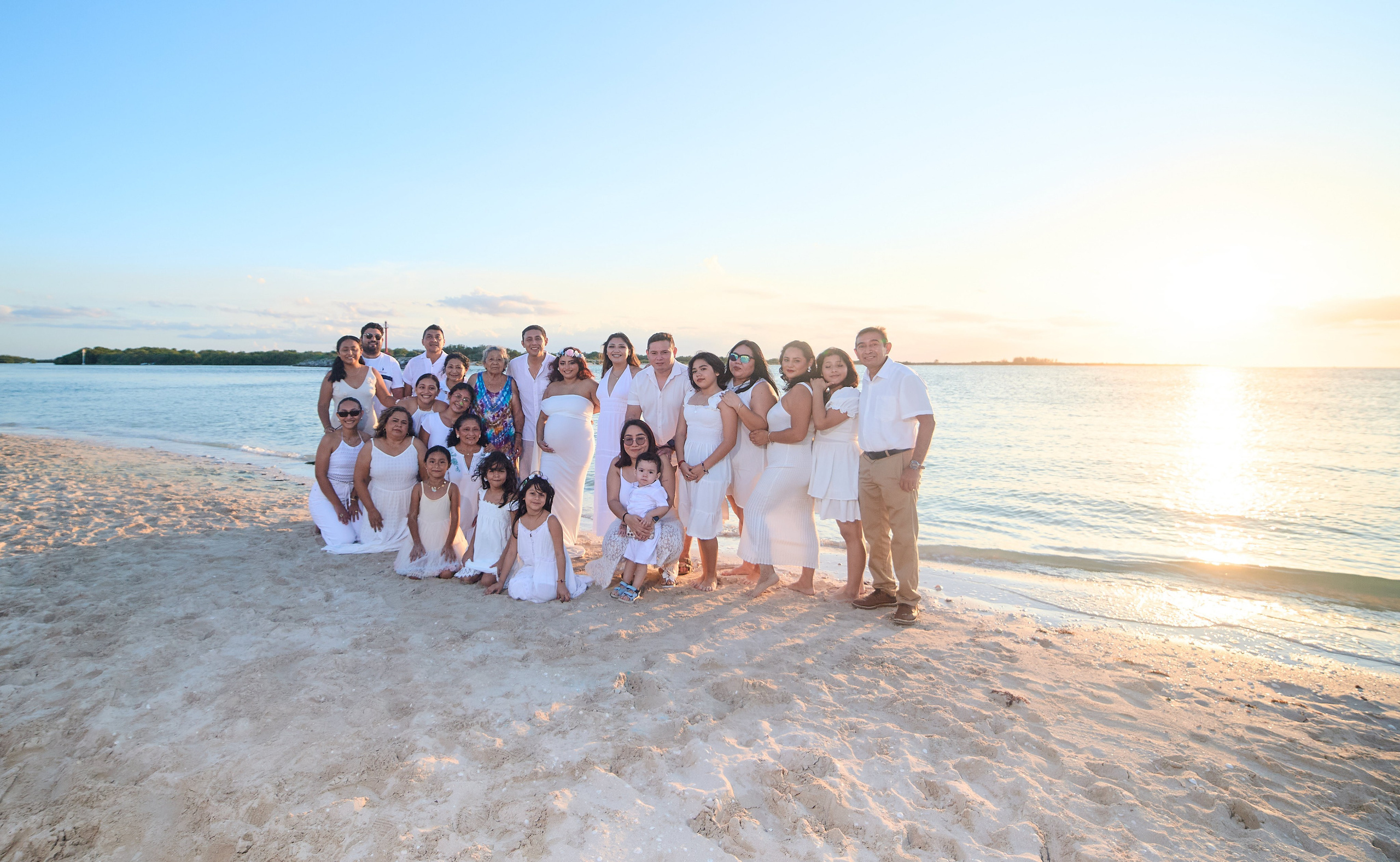 Suleymi y Familia. Christian Ku fotógrafo en Mérida, Yucatán