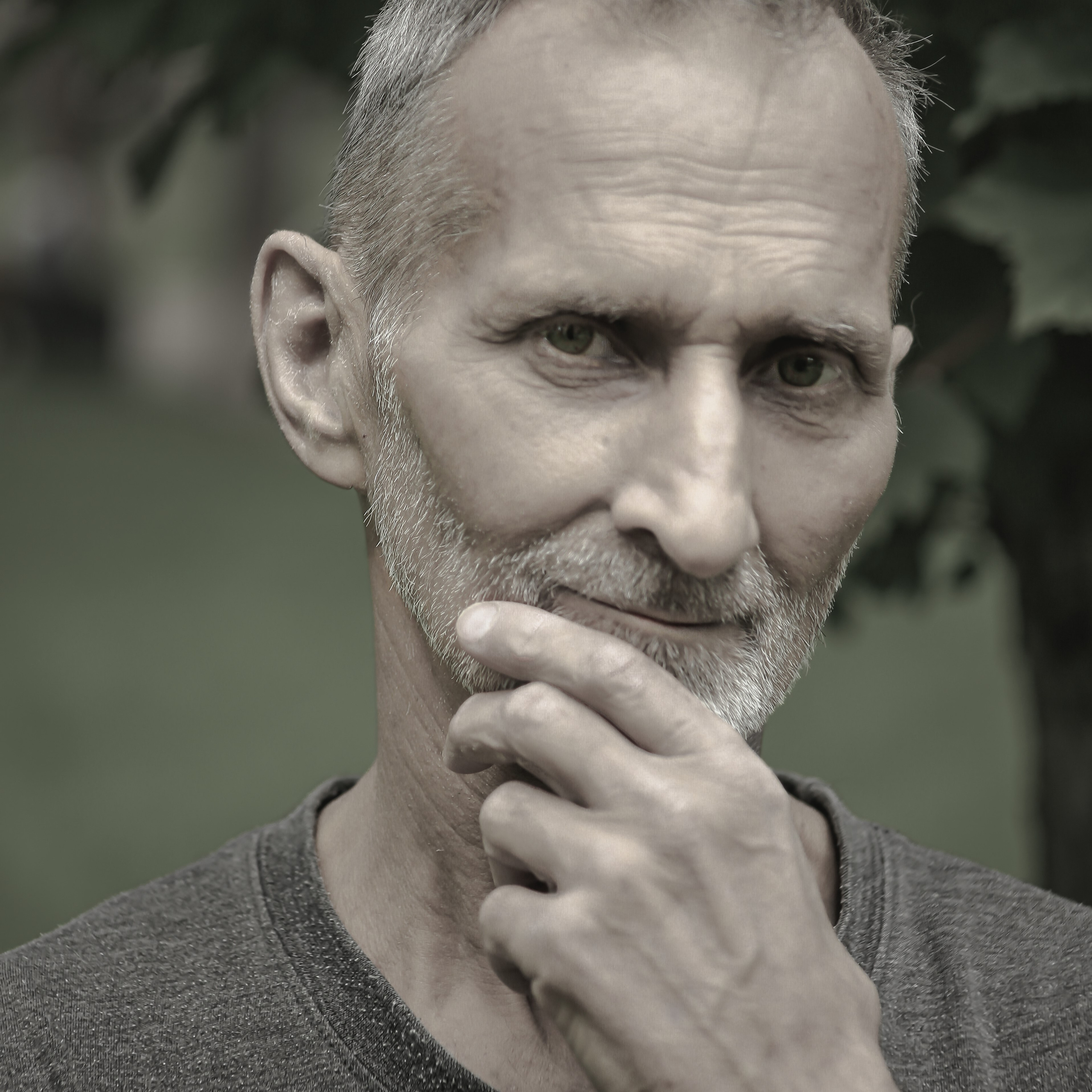 Soroka Jurij. Portret photographer in Switzerland Artur Magpie
