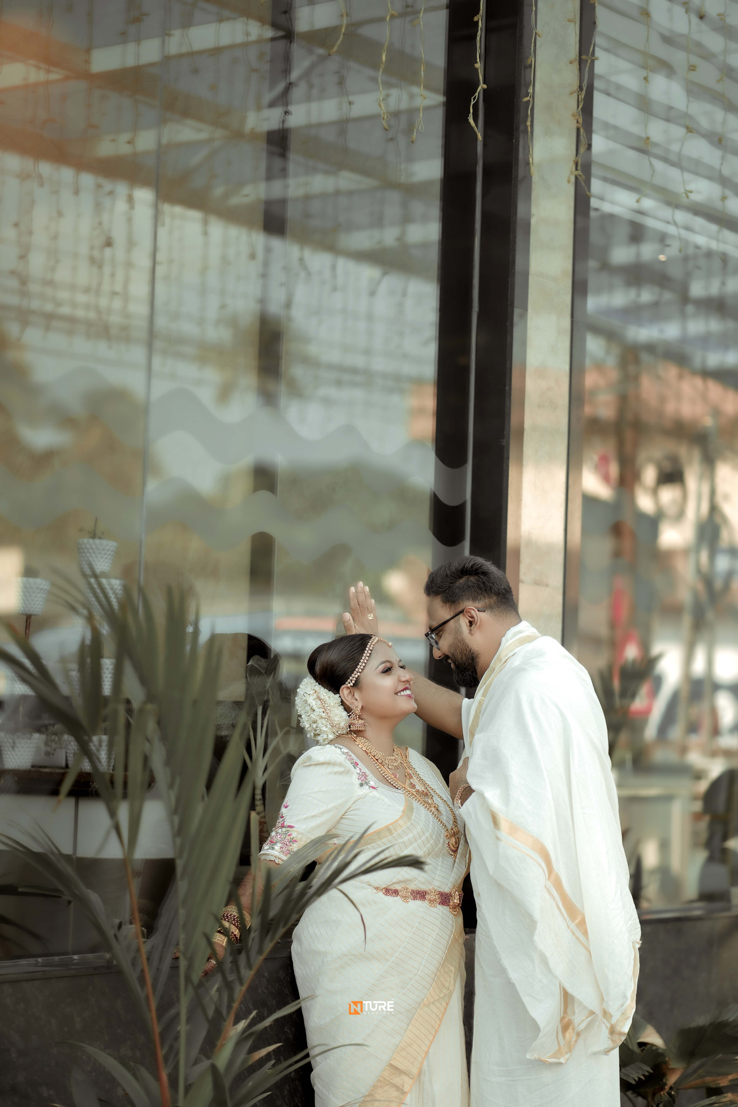 PHOTOS. NTURE WEDDING