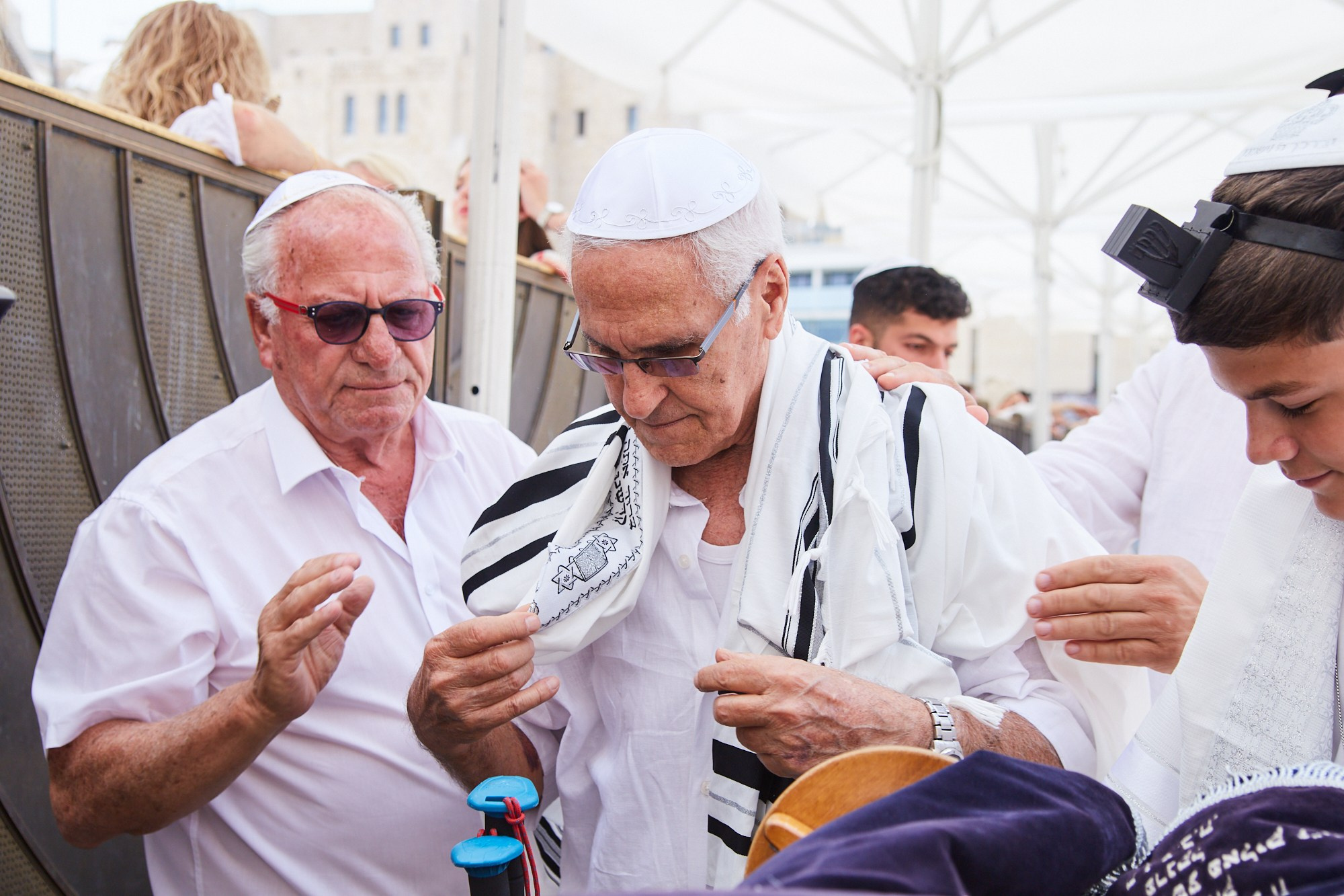 Бар-мицва на Котеле 2. Портретный и репортажный фотограф в Израиле Рома Бирман