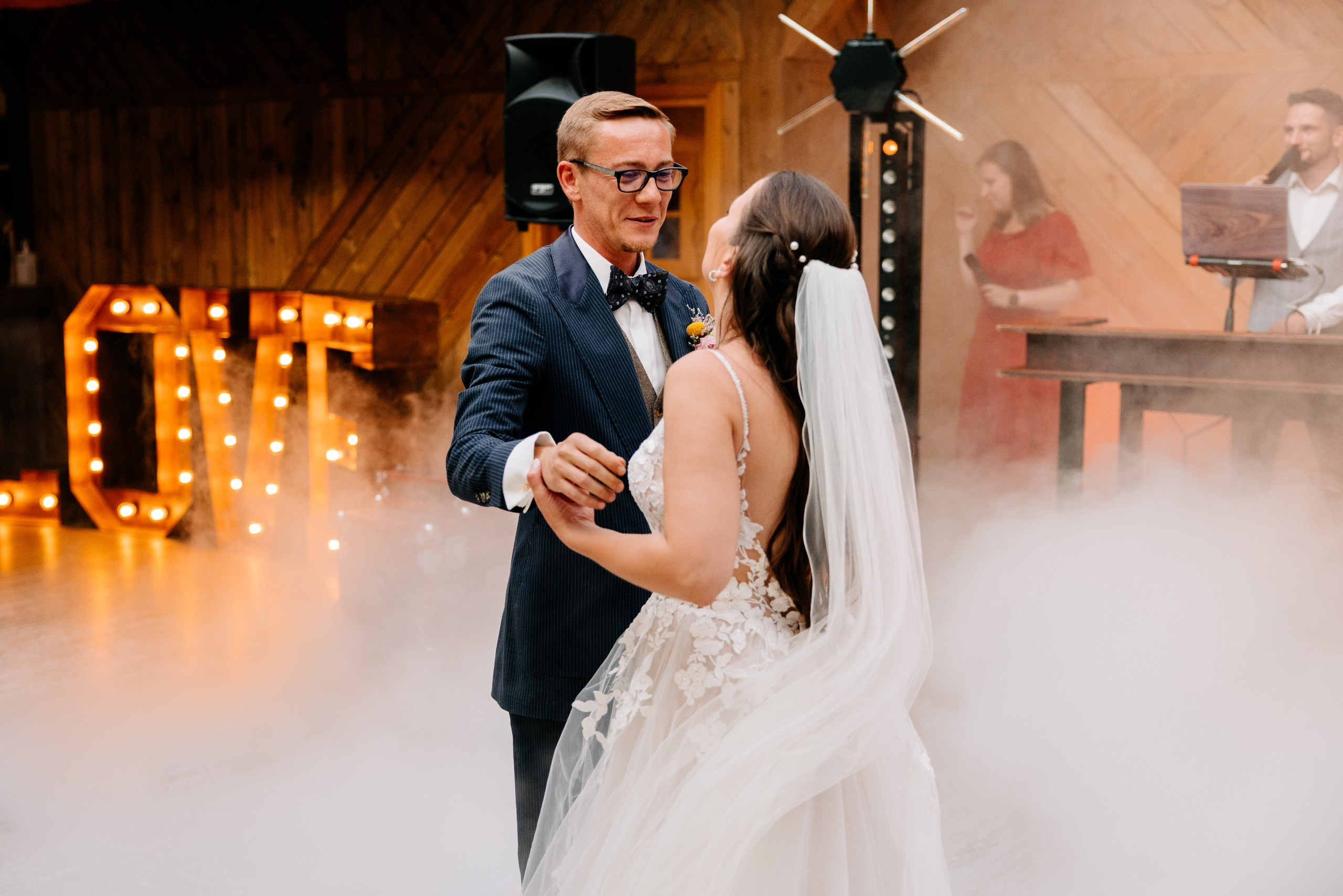 Agathe & Sebastian. Fotograf Ślubny Warszawa - Sesje Biznesowe Rodzinne Eventy