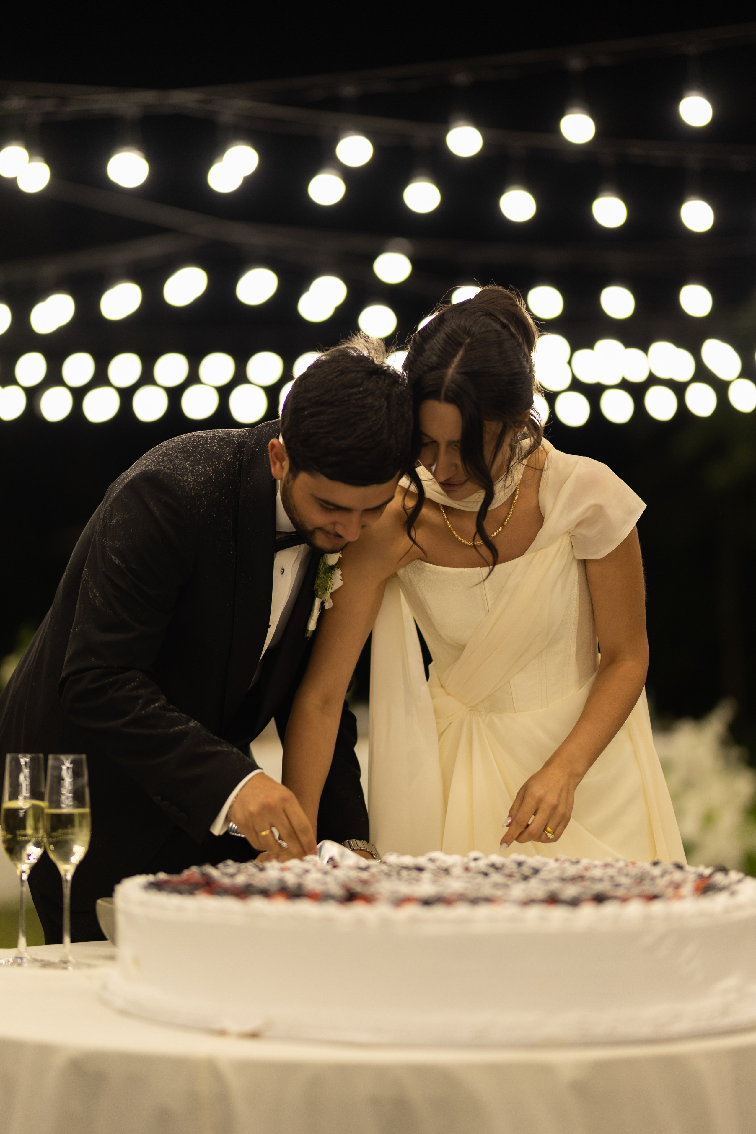 Arman and Lilit Wedding. Recnac | Wedding Photographer Yerevan