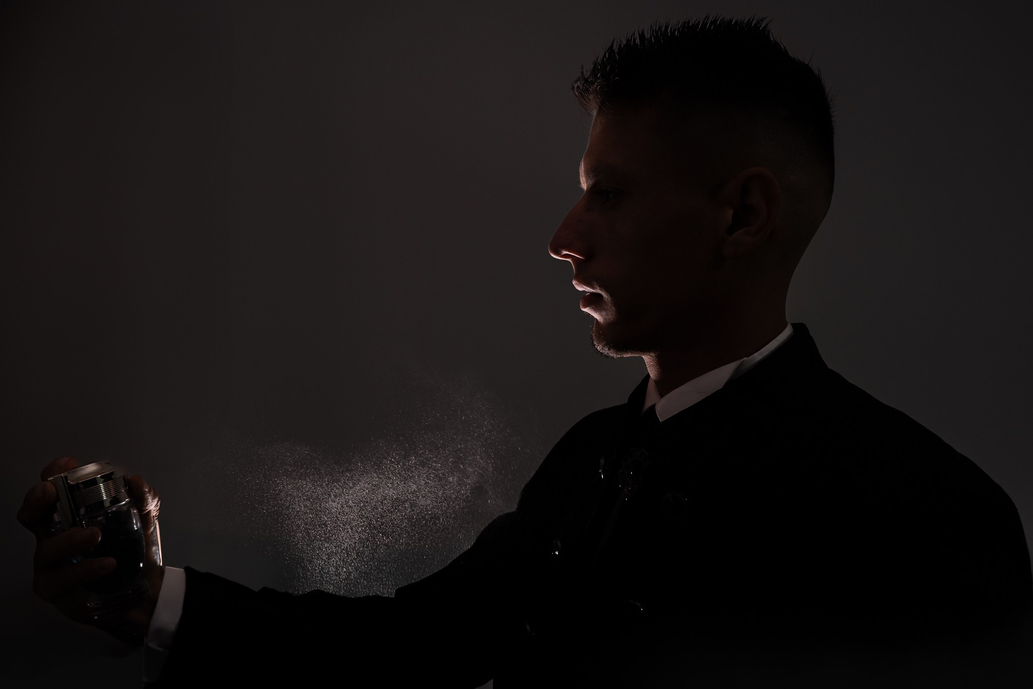 O fotografie in care am folosit tehnica speciala pentru a pune in evidenta parfumul