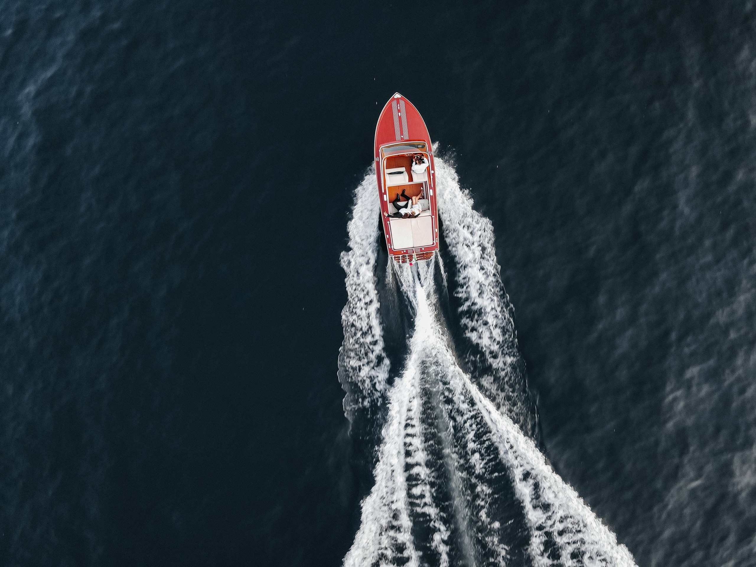 Lake Como Elopement Wedding|Italy. London Wedding Photographer|Natasha Ferreira