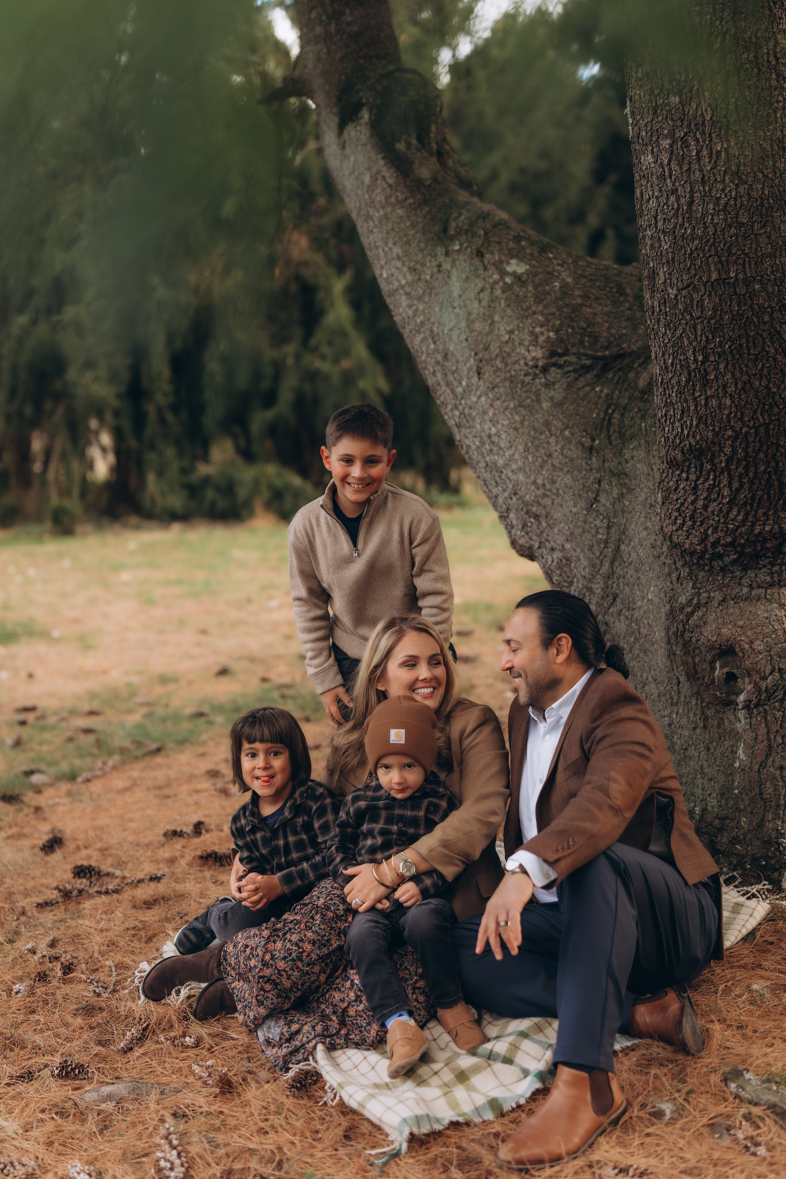 Family sessions (in home/outdoor). Lifestyle Family Photographer in Pennsylvania