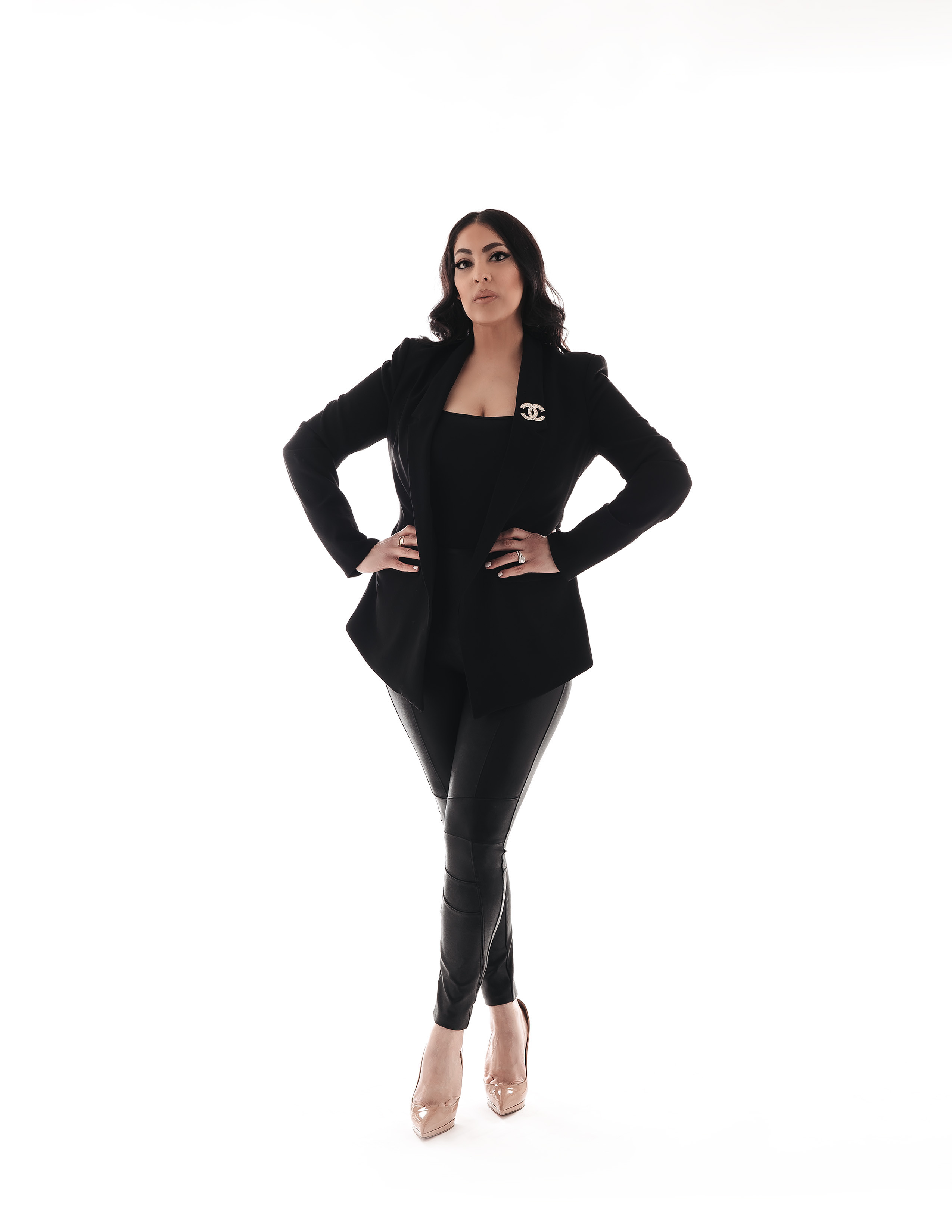 Portraits. Los Angeles maternity, boudoir and family photographer