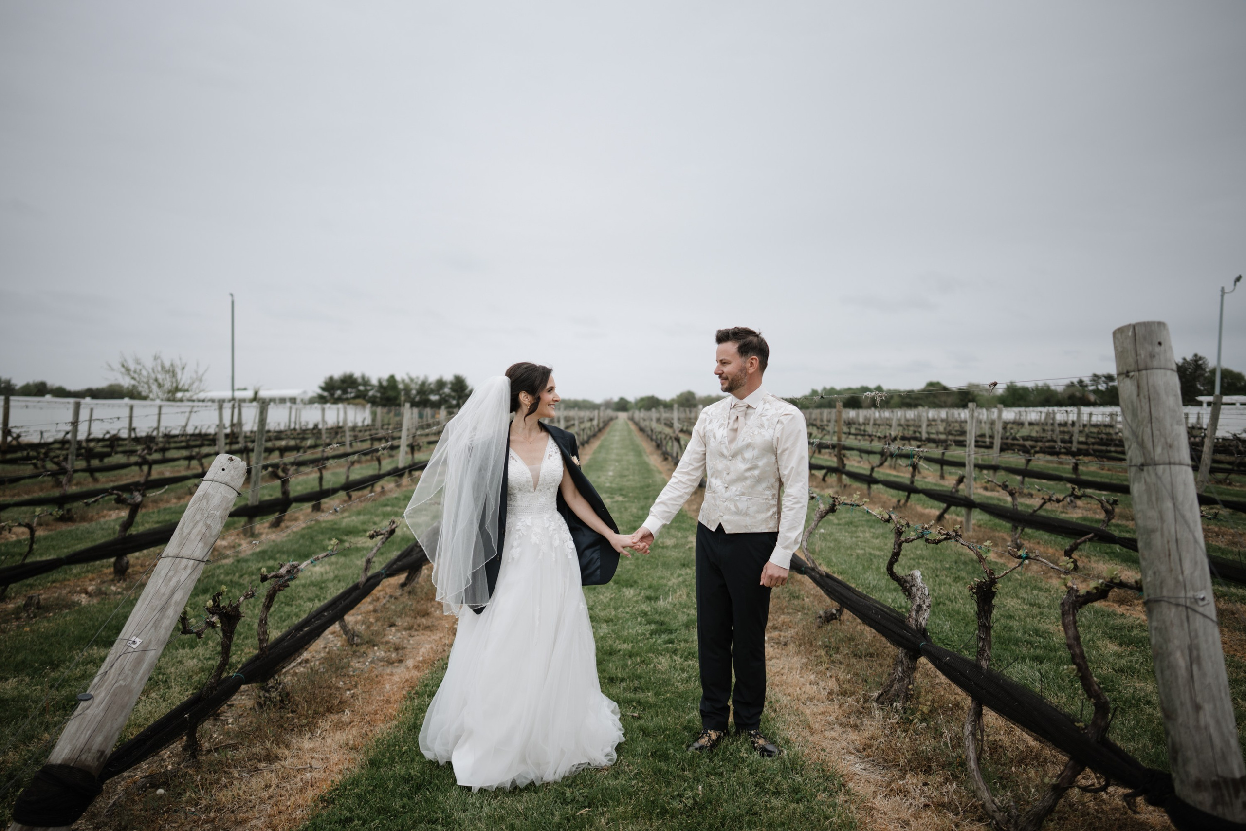 Liza and Jody. Philadelphia, PA. Portrait and wedding photographer in New York