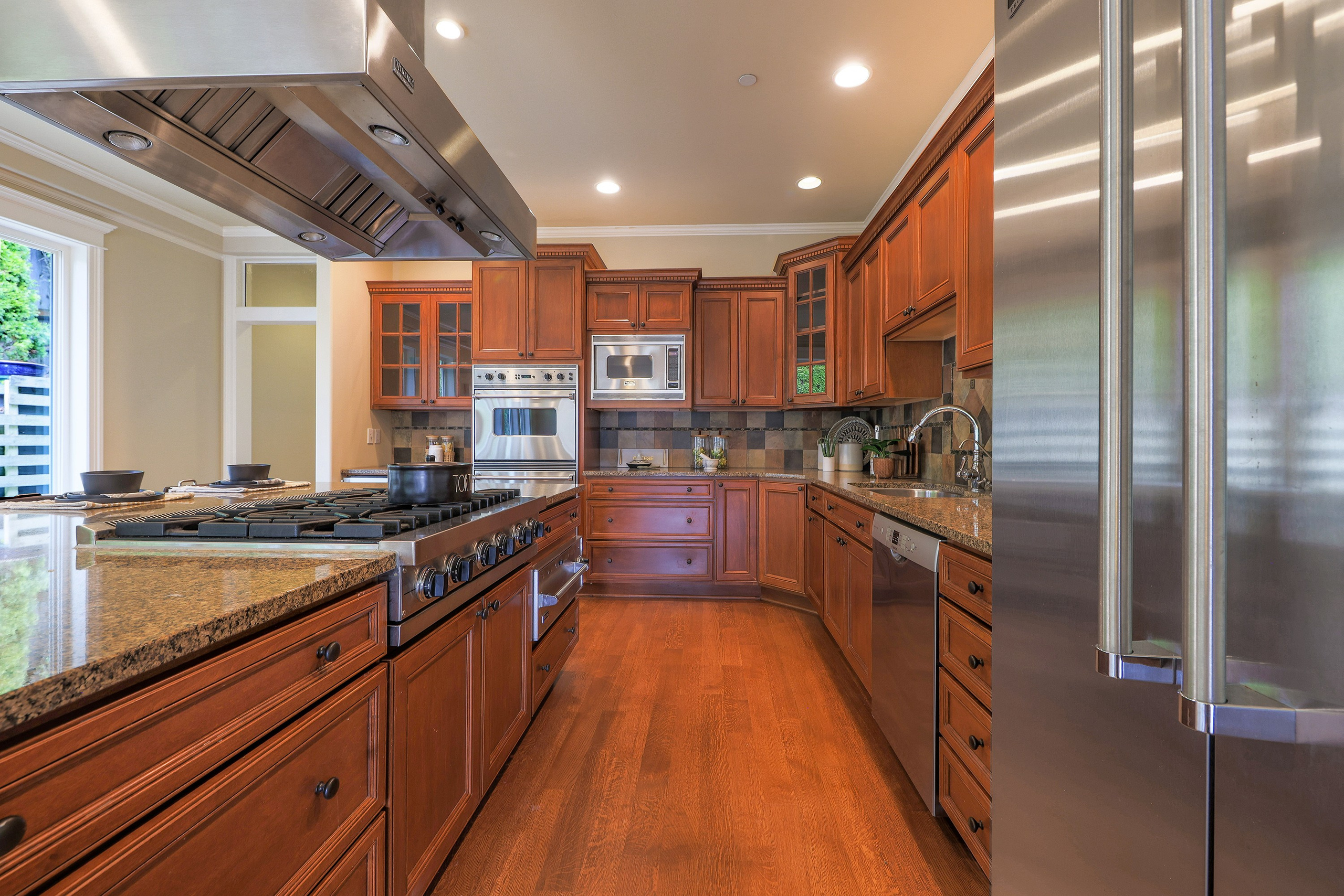 Real Estate Photos. Joanna Jin Photography