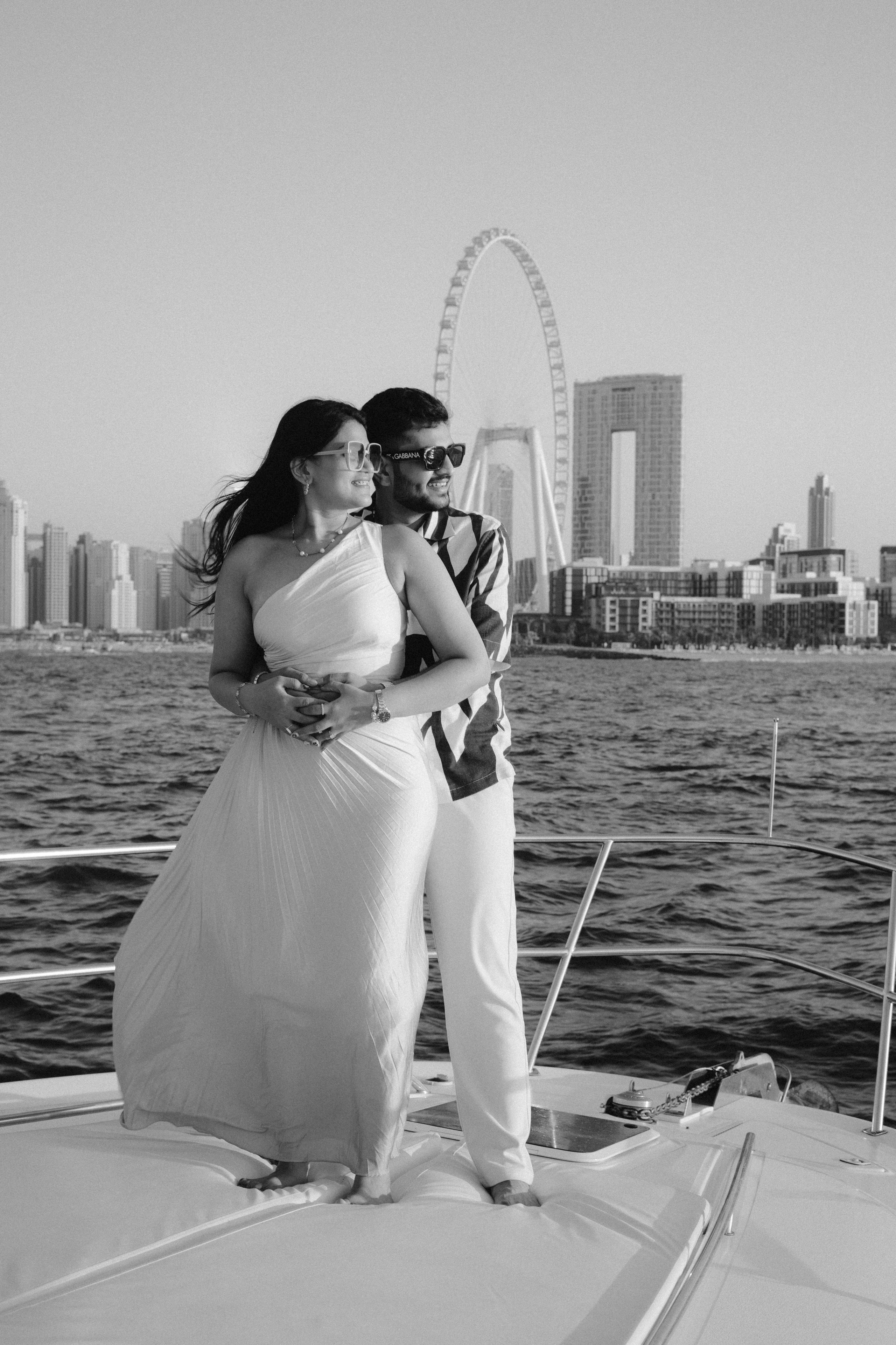 COUPLE SESSIONS. Love Emotions Weddings