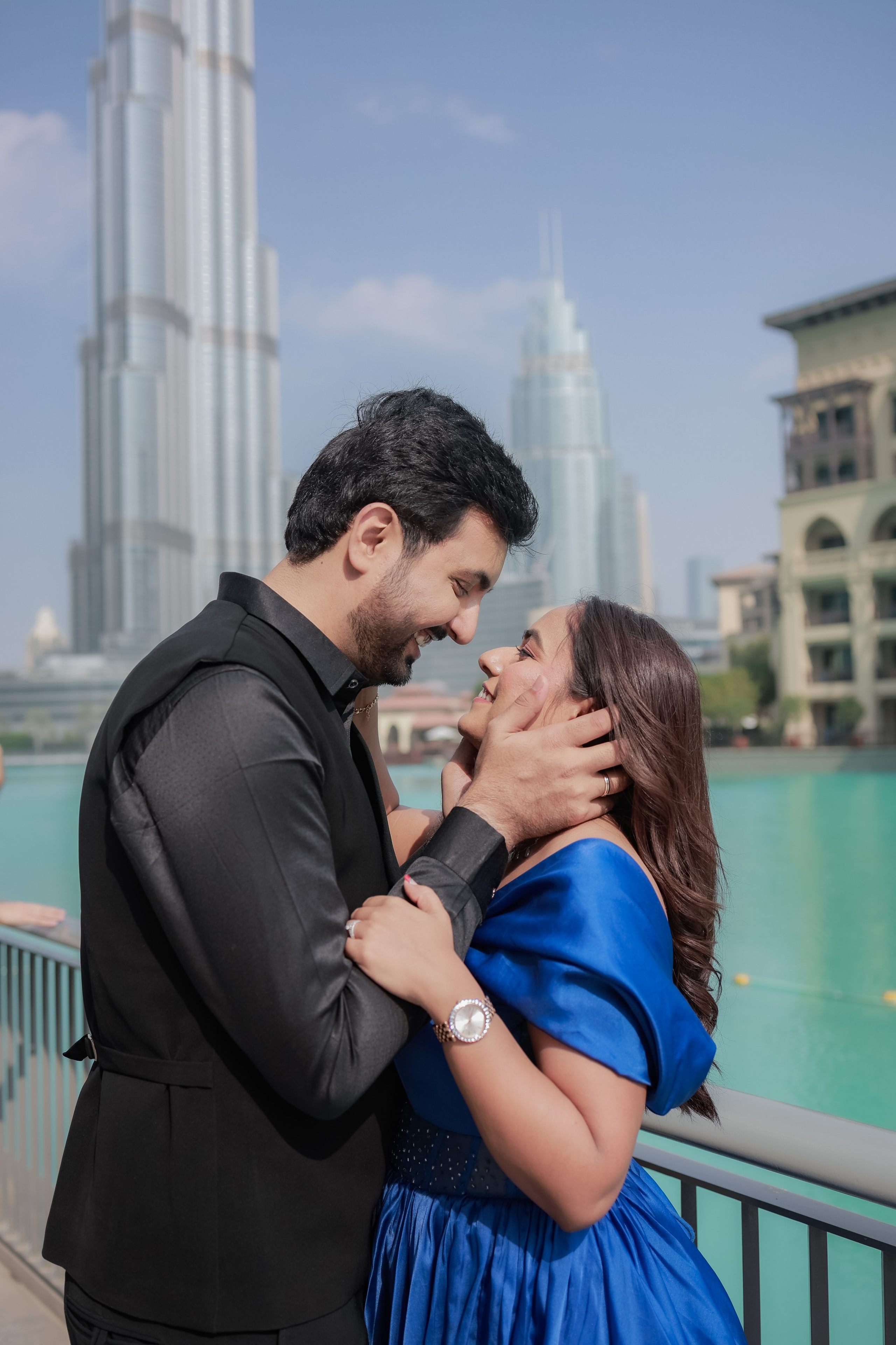 COUPLE SESSIONS. Love Emotions Weddings