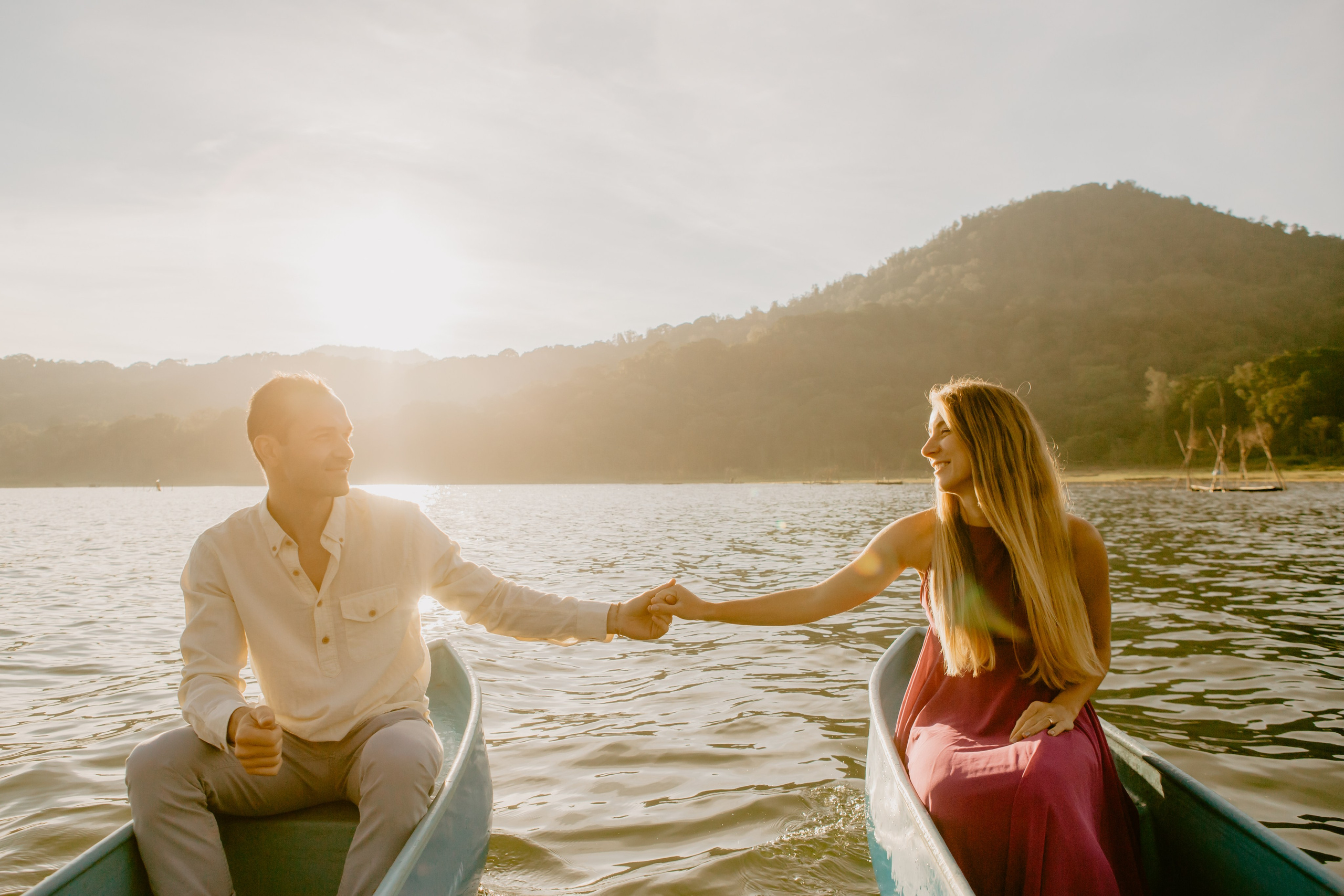 Honeymoon photo shoot in Bali. Female Photographer in Bali