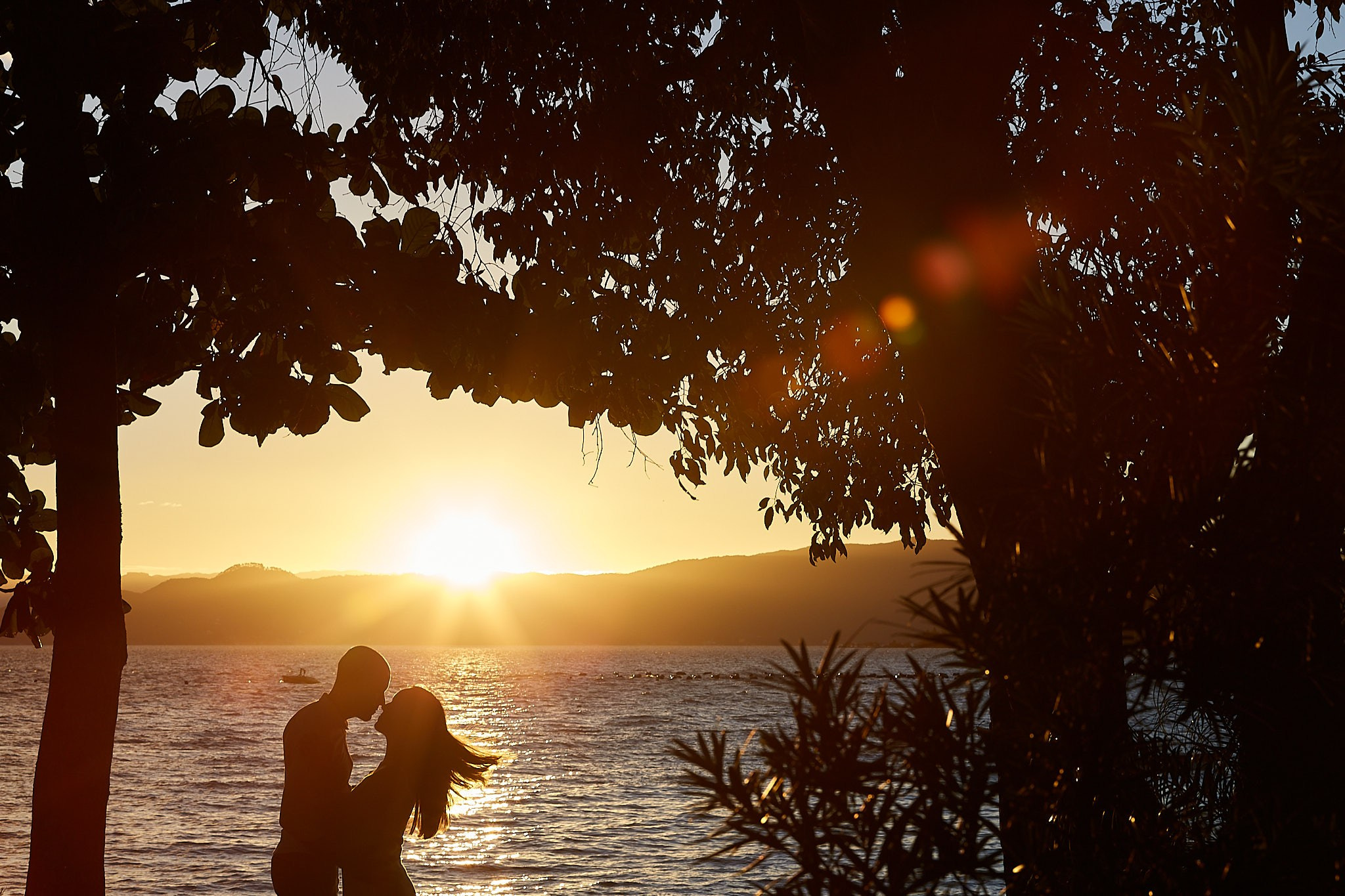 Ensaio Larissa e Weslei. Fotógrafo de casamentos em Florianópolis