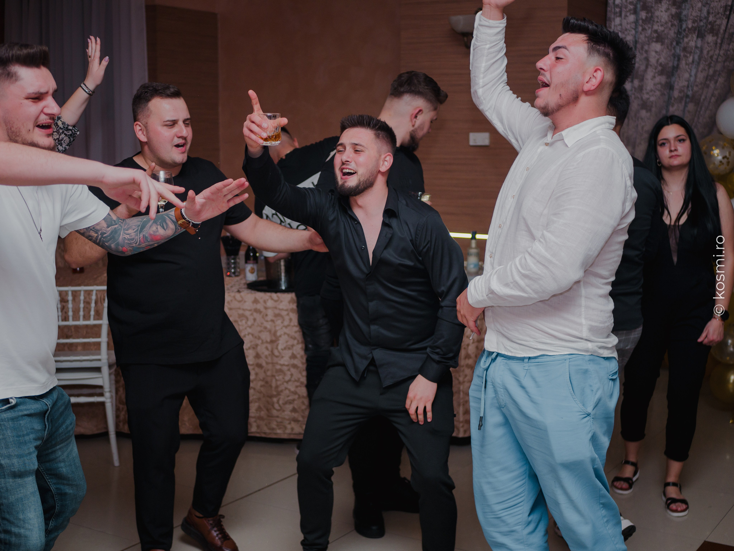 Majorat Andreea. Kosmi