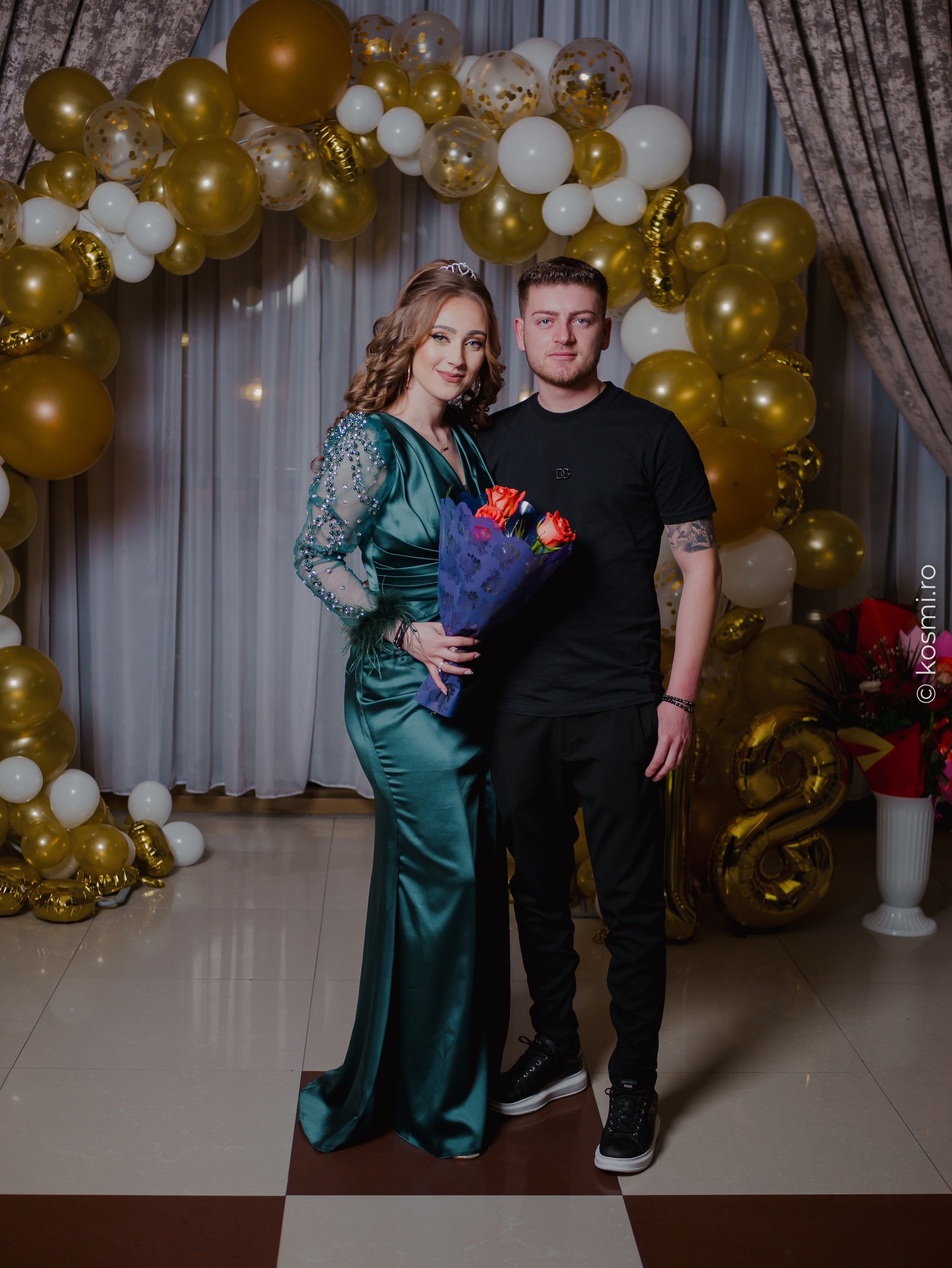 Majorat Andreea. Kosmi