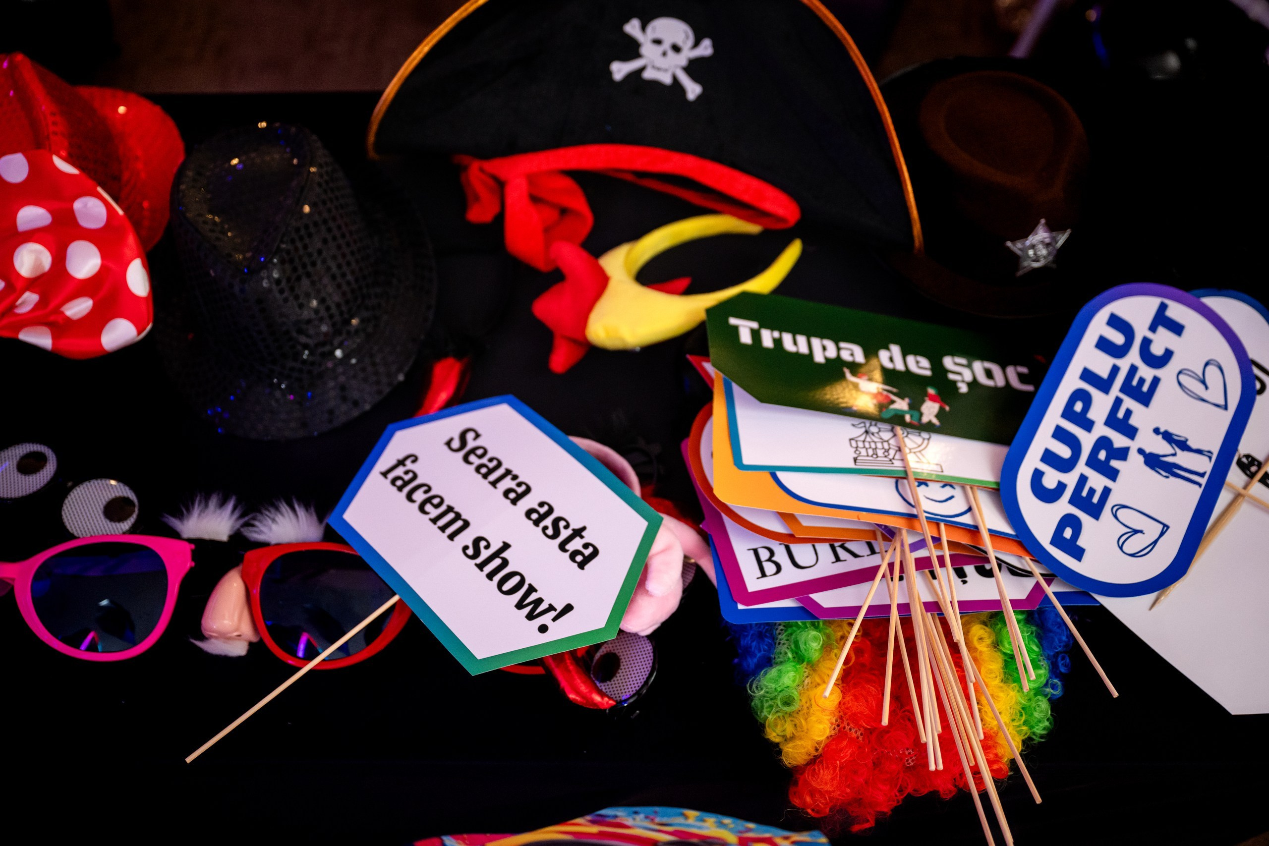 Cabină foto cu led. MOMENTsFILM — Foto-Video wedding & more