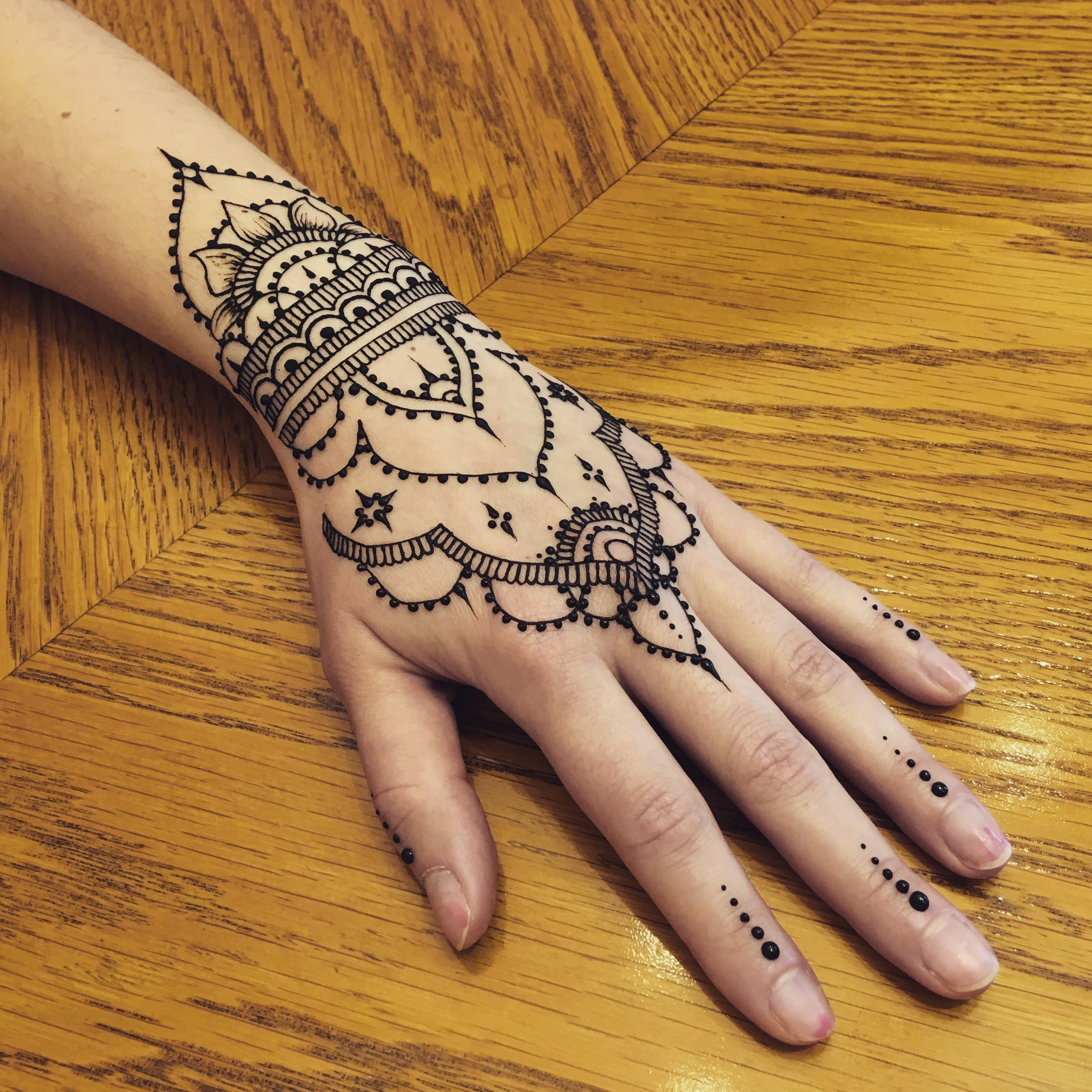 Kanapotrfolio. Numerologija. Nevrografika. Delavnice