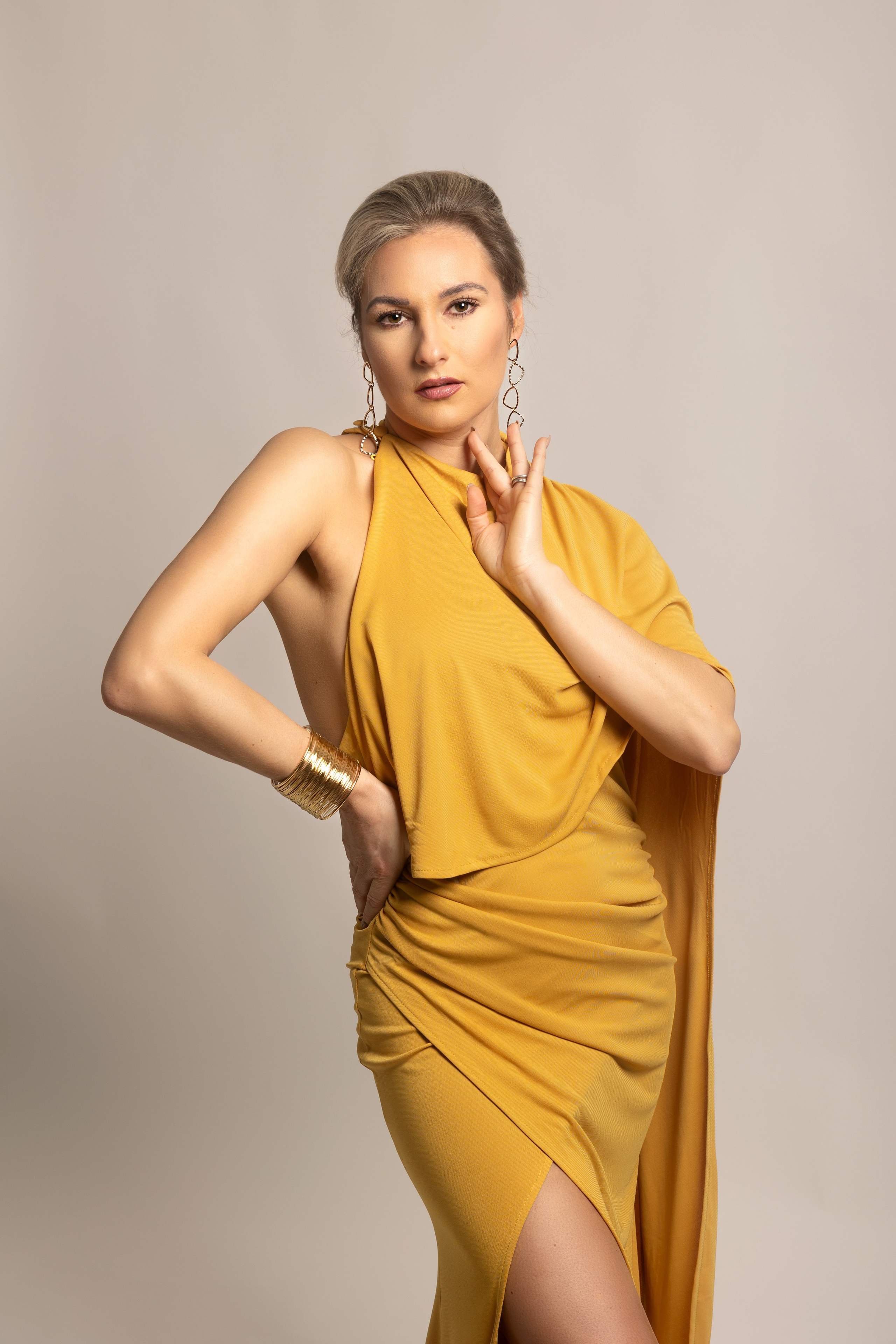 Aleksandra. Portrait and Family Photographer in Netherlands