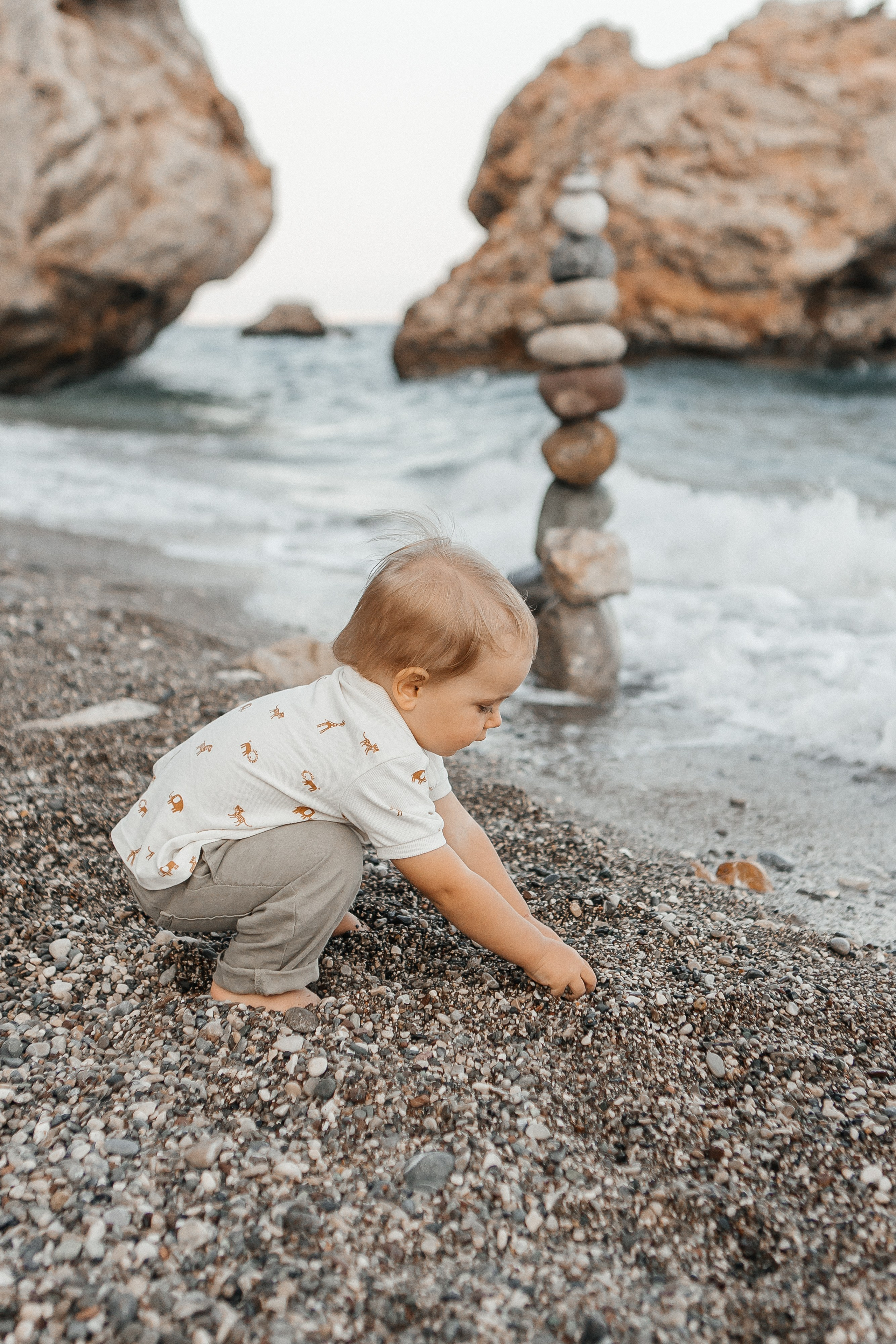 Пляж со скалами. Фотограф в Анталии, Кемере и Белеке