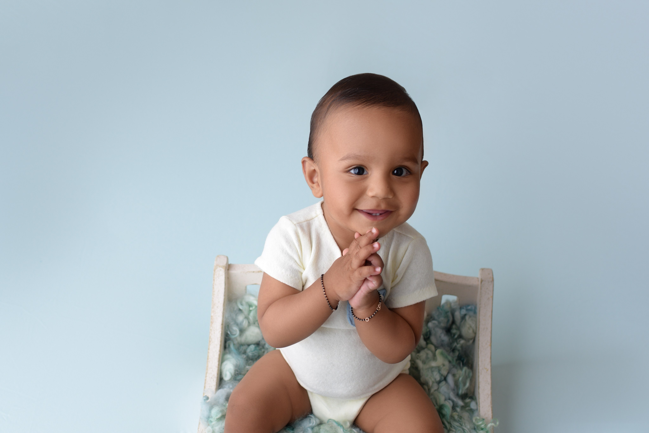 Cake Smash Fotoshooting zum ersten, zweiten Geburtstag. Neugeborene, Baby Fotografin in Düren (NRW) - Vitalina Unruh