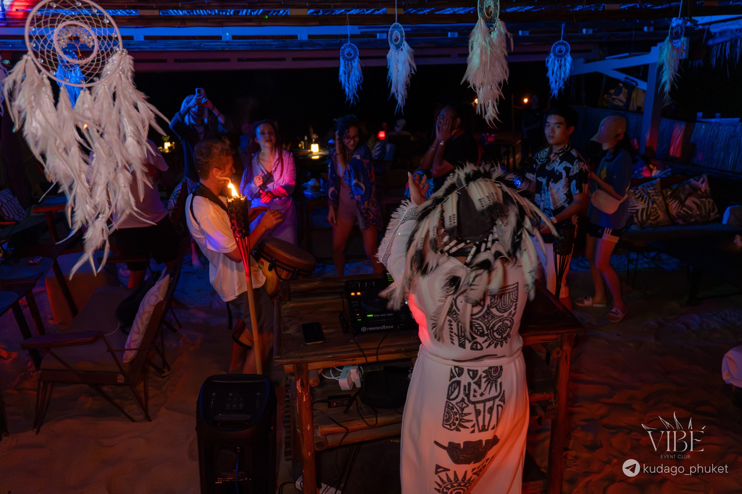 Вечеринка Boho Vibe | Фоторепортаж | Афиша | DAVAYSXODIM.com PHUKET. АФИША|ФОТОРЕПОРТАЖИ|ИВЕНТЫ|ПХУКЕТ