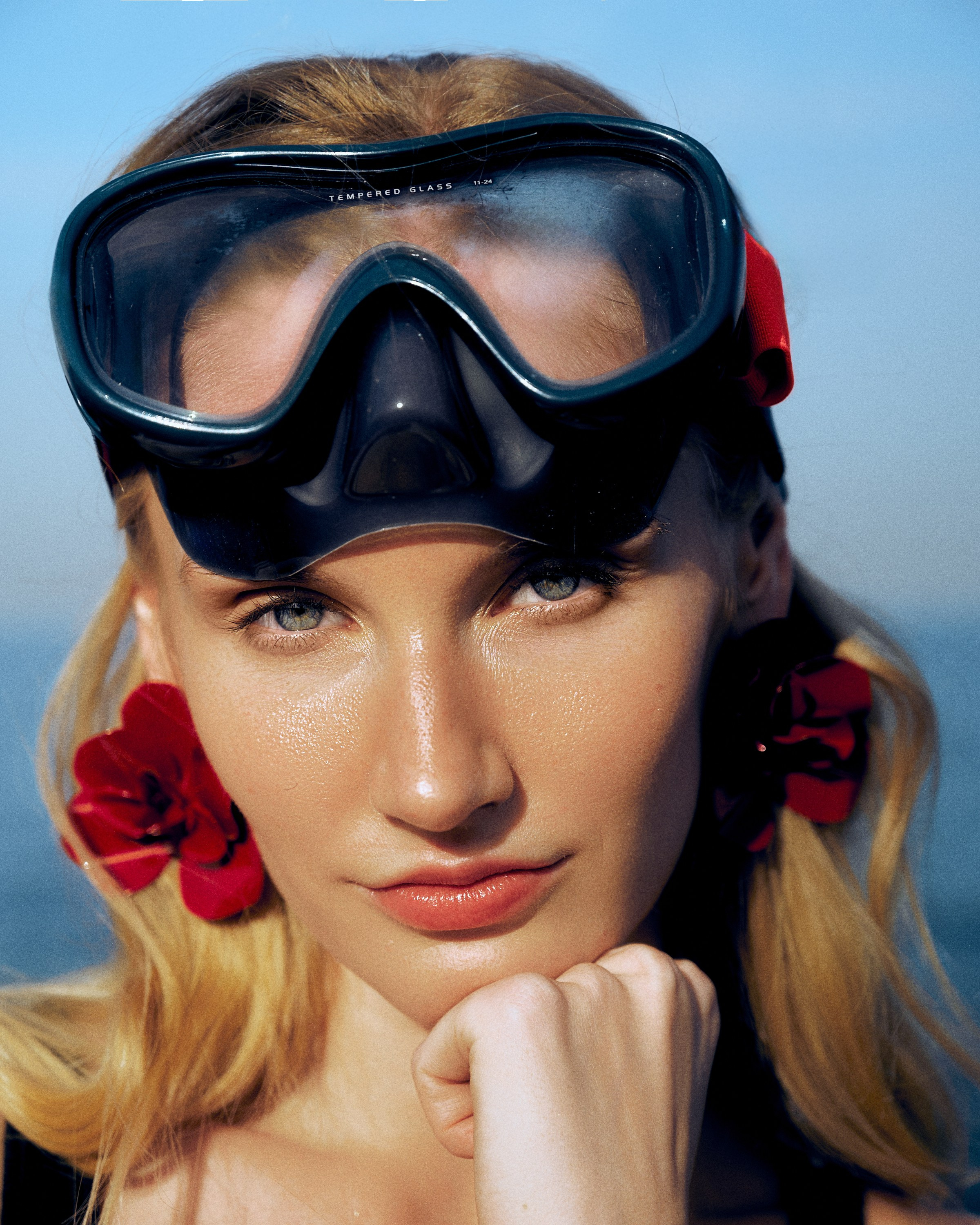 Beauty. Fashion and commercial photographer in Dubai and worldwide