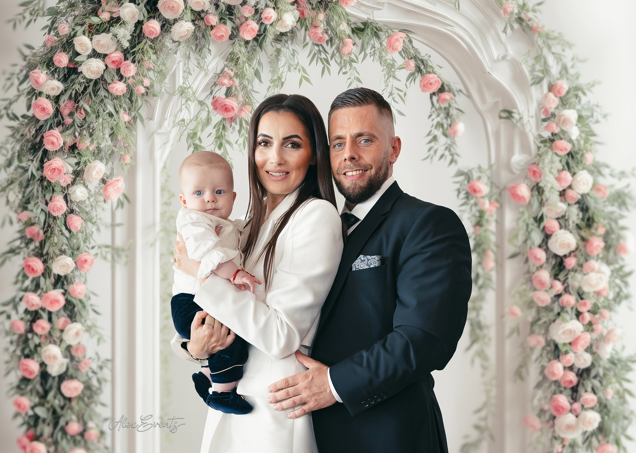 Botez fotografiat in Danemarca la biserica si petrecere | Alex Events. AlexEvents Fotograf / Videograf de evenimente Danemarca DK Horsens, Arhus, Odense, Vejle.Nunta, botez, foto-studio