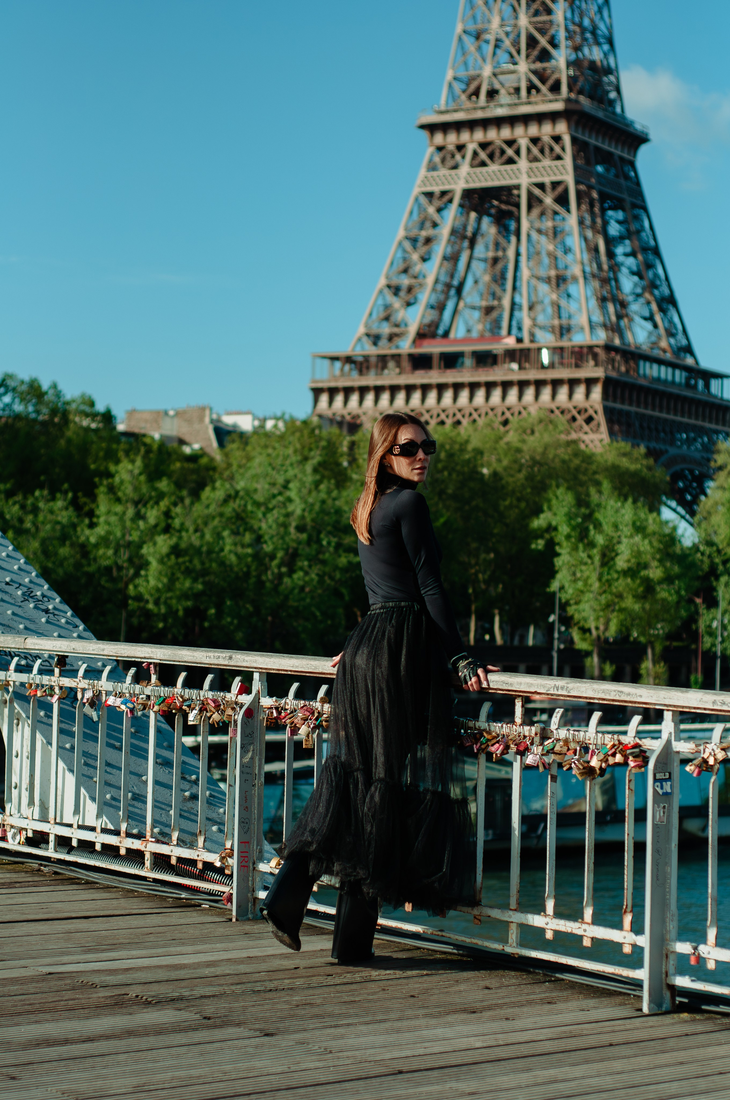 Фотосессия с подругой в Париже. Фотограф в Париже Полина Осипова