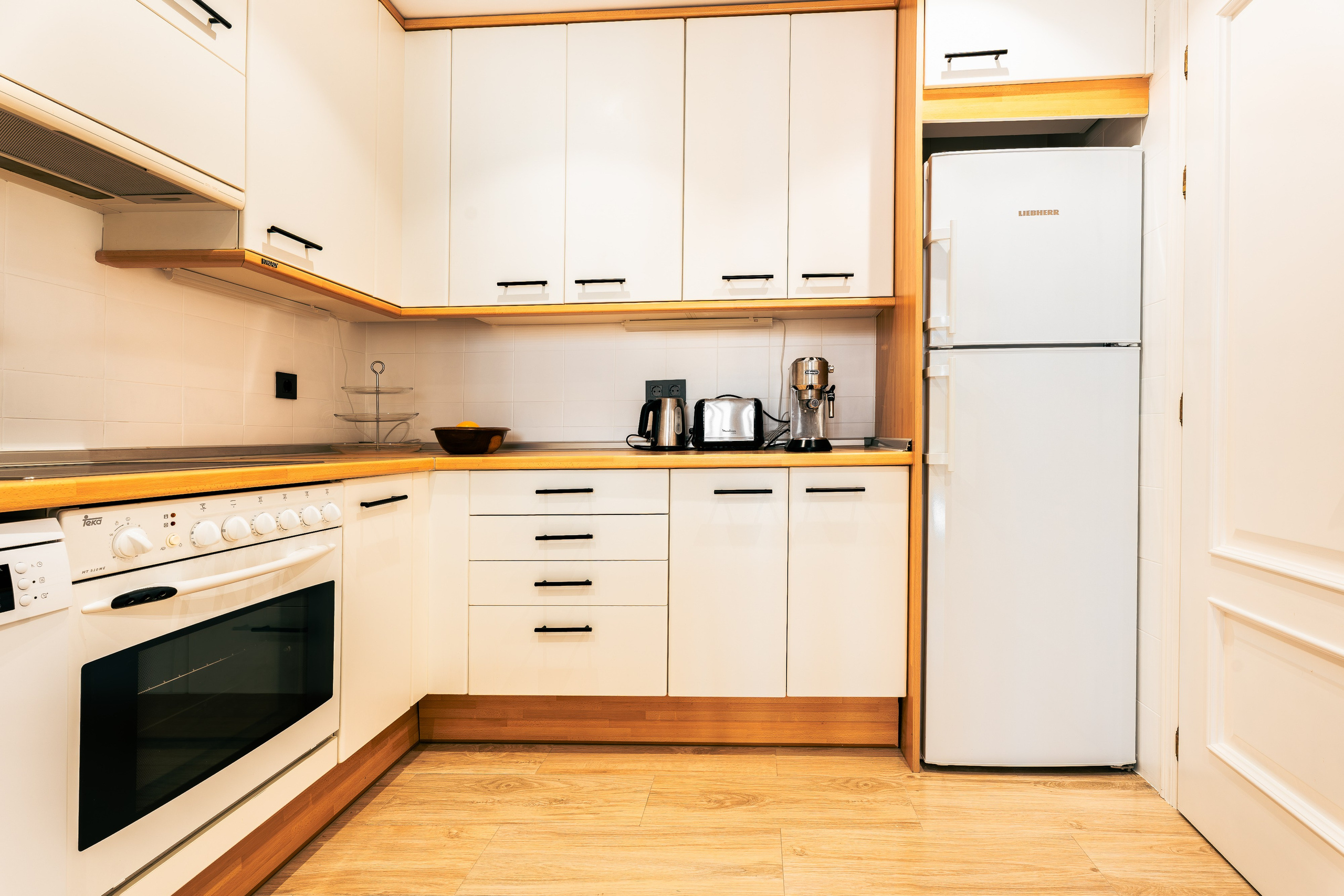Real Estate Photography. Filmmaker, Photographer & AI Visual Artist in Costa del Sol — Alexandru Avram