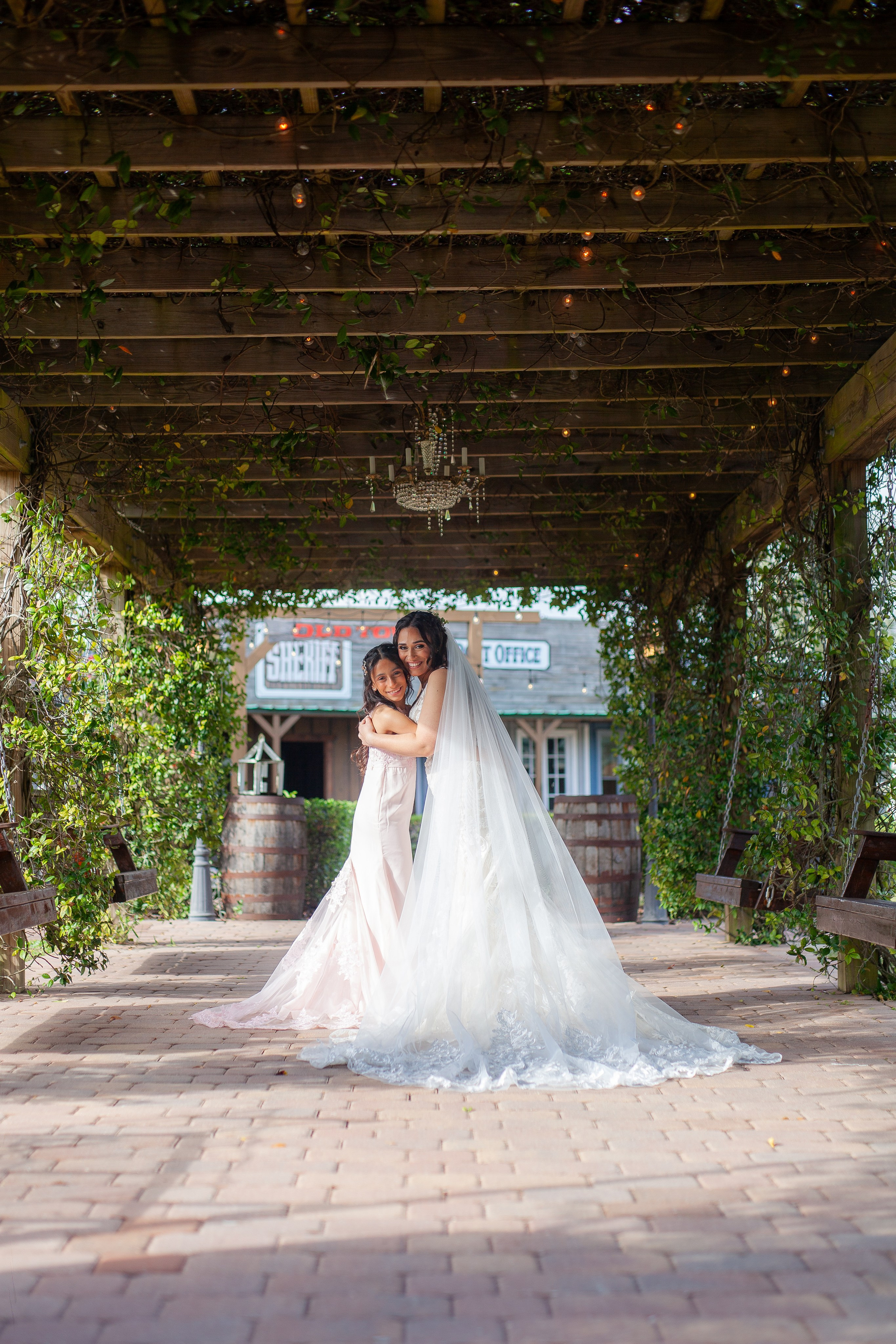 Michael & Raquel’s Wedding in Hidden Barn Venue in Apopka Fl. Lana Photography — Wedding & Family Photographer in Florida & Beyond