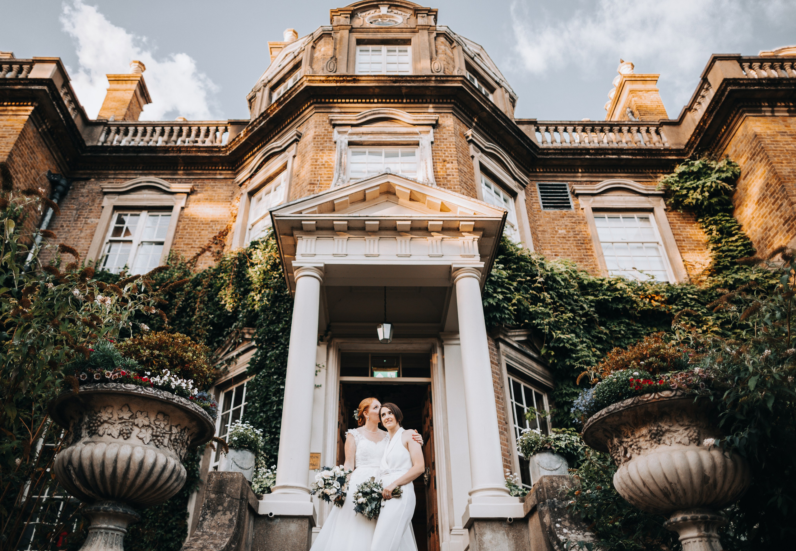 GEMMA + BIANCA. Main