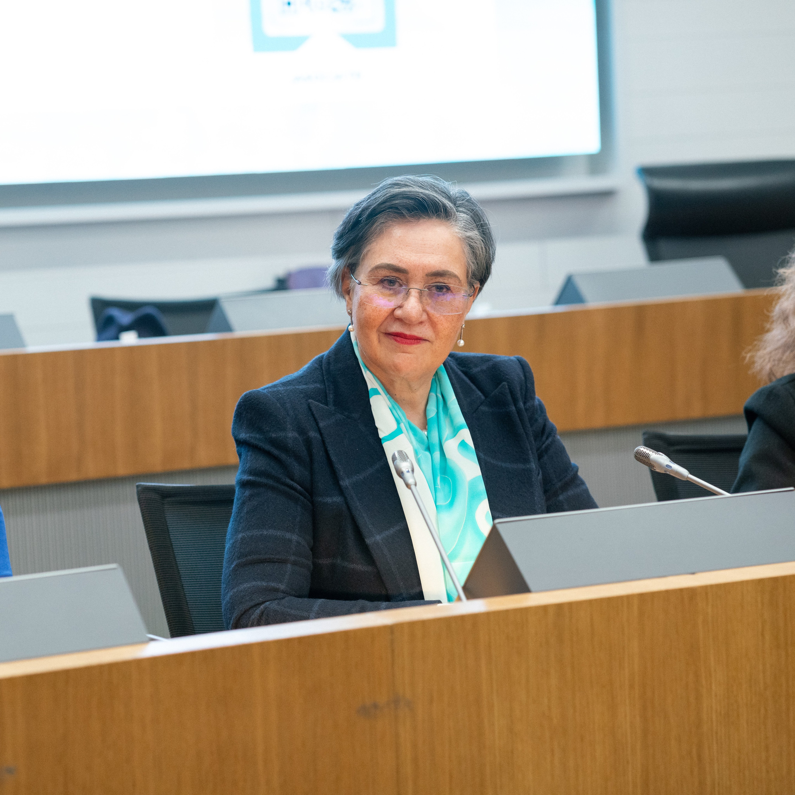 ASEME. Бизнес ивент. Женские портреты в Мадриде — естественная красота и свет | Anna Maruleva