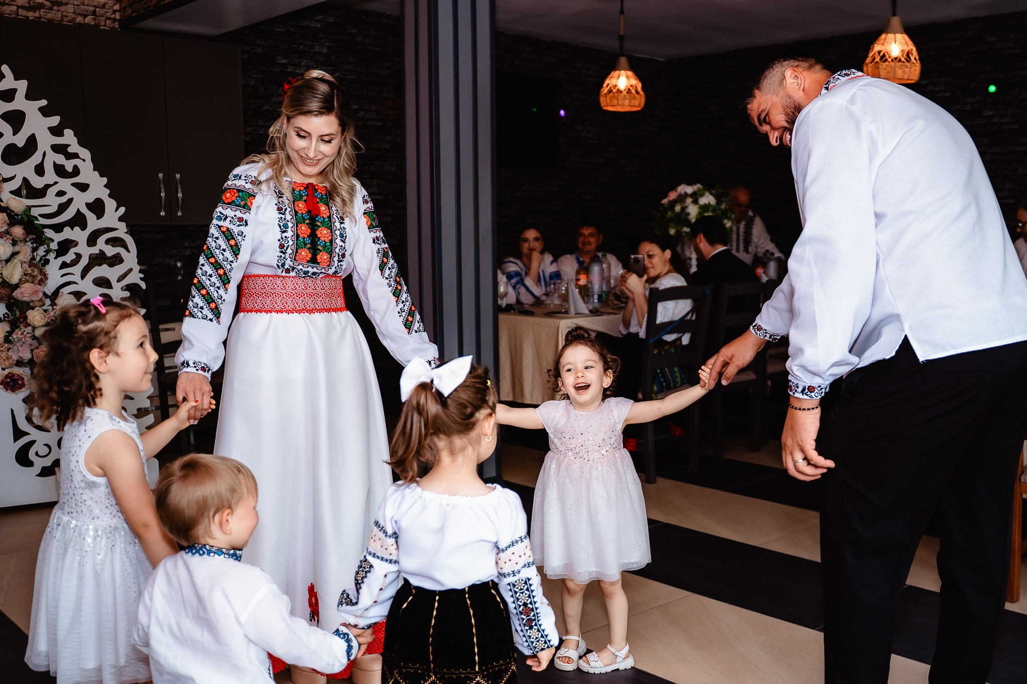 Elena și Mădălin. Mădălina & Florin | Fotograf & Videograf de Nuntă