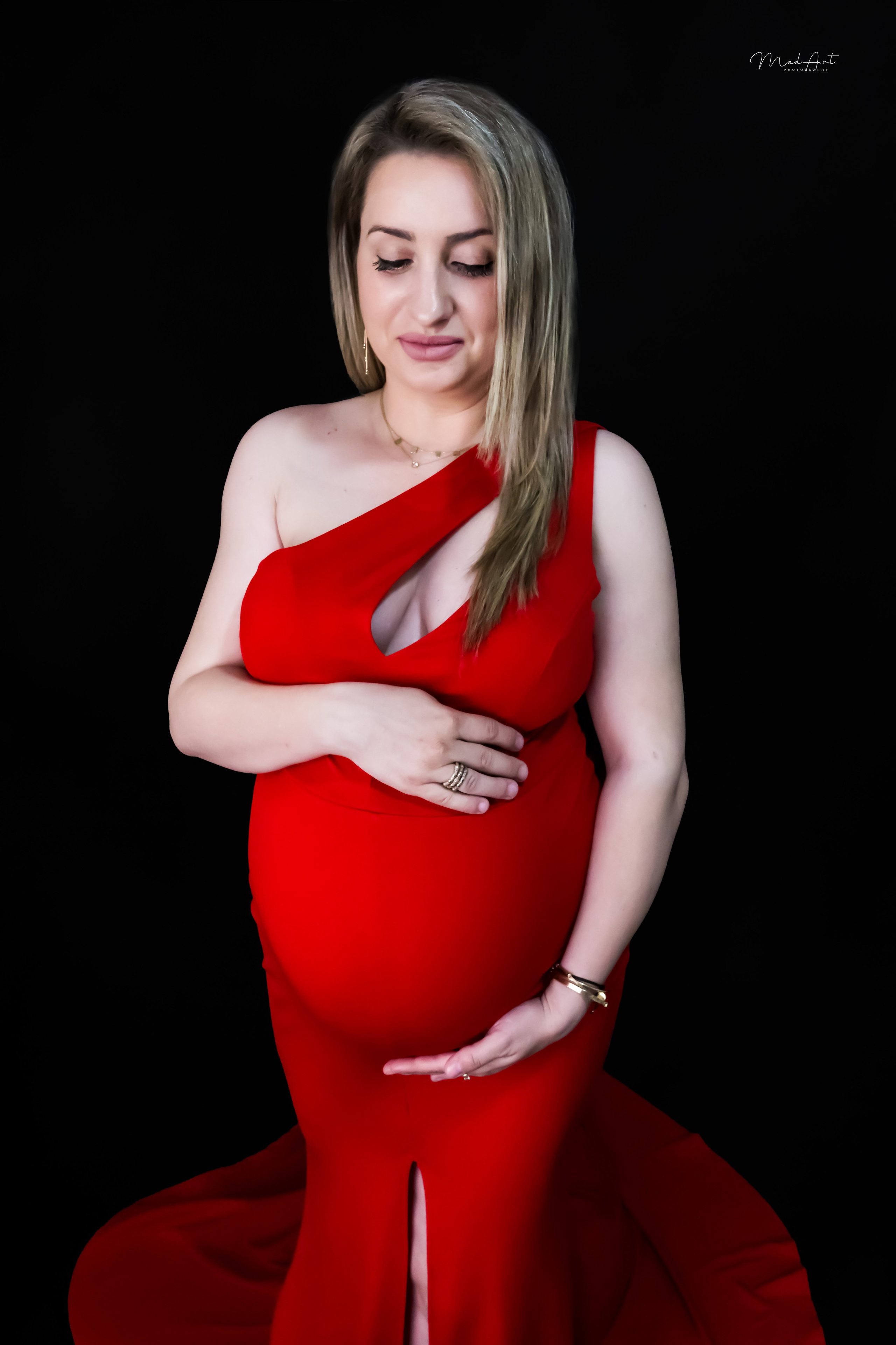 Maternitate. MadArt Photography