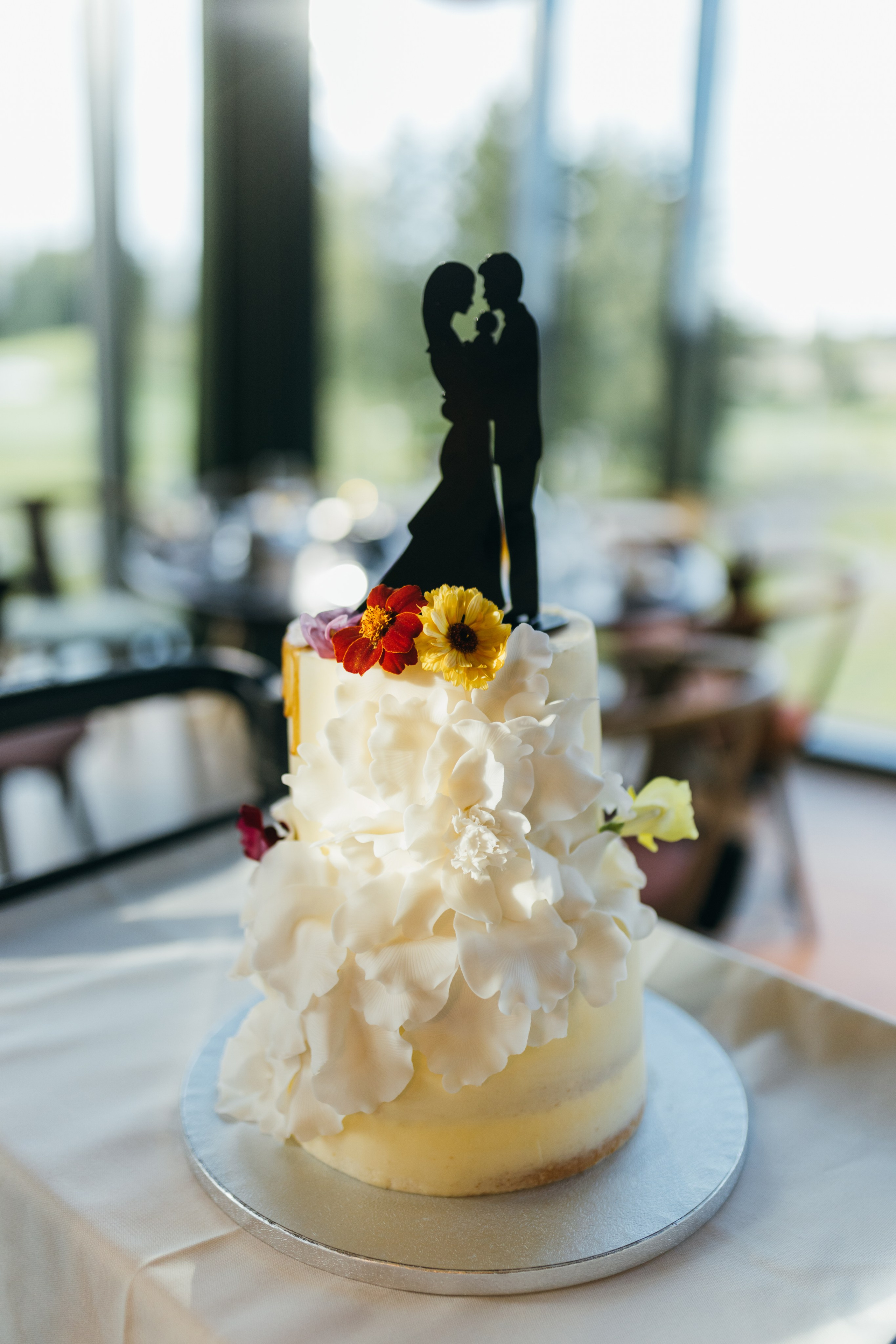 Small intimate Nordic Wedding at Lily Country Club, Oslo. Aleksandar Cajic | Destination Wedding Photographer in Croatia, Italy & Worldwide