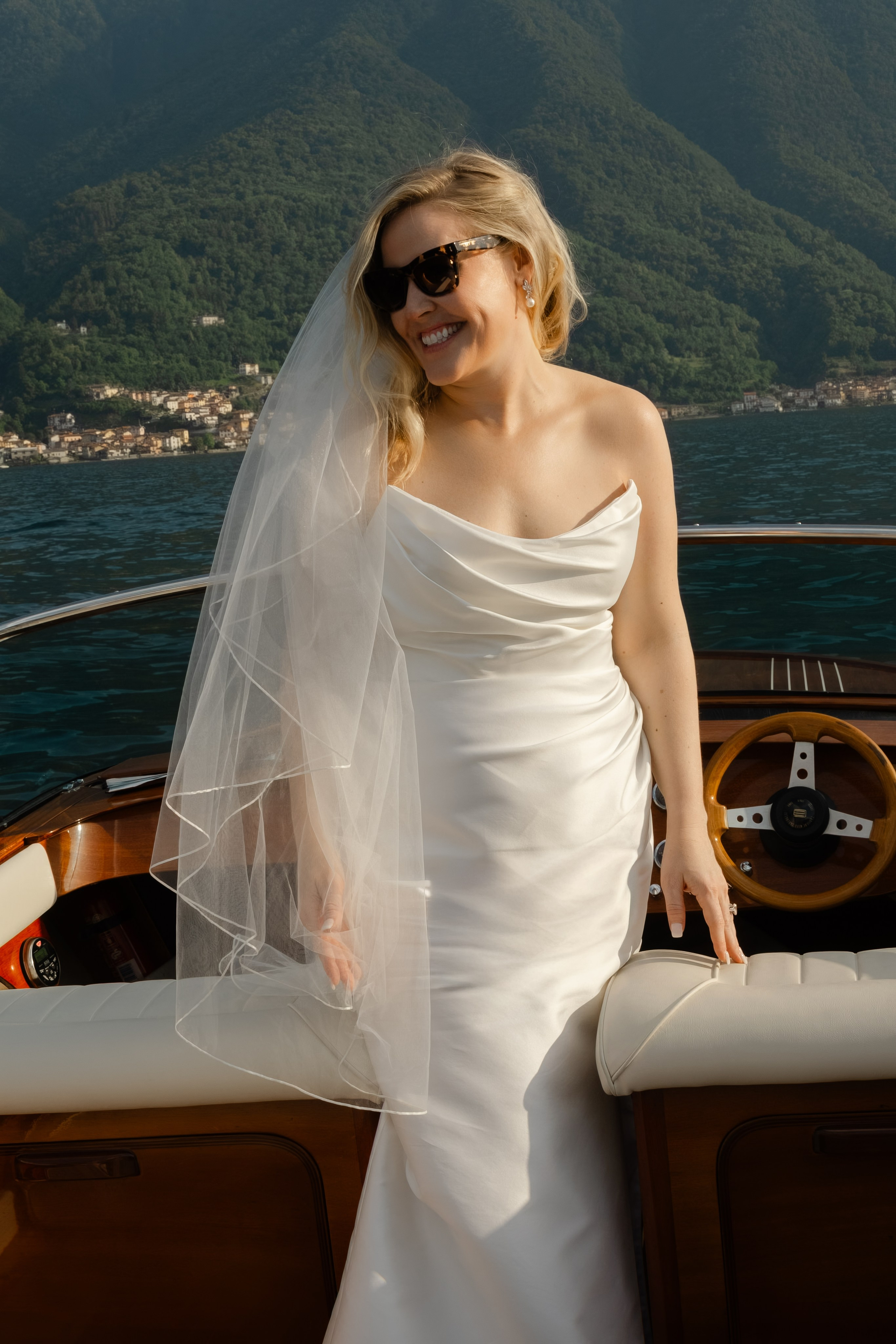 ASHLEY AND RENZO _LAKE COMO. PHOTOGRAPHER IN ITALY