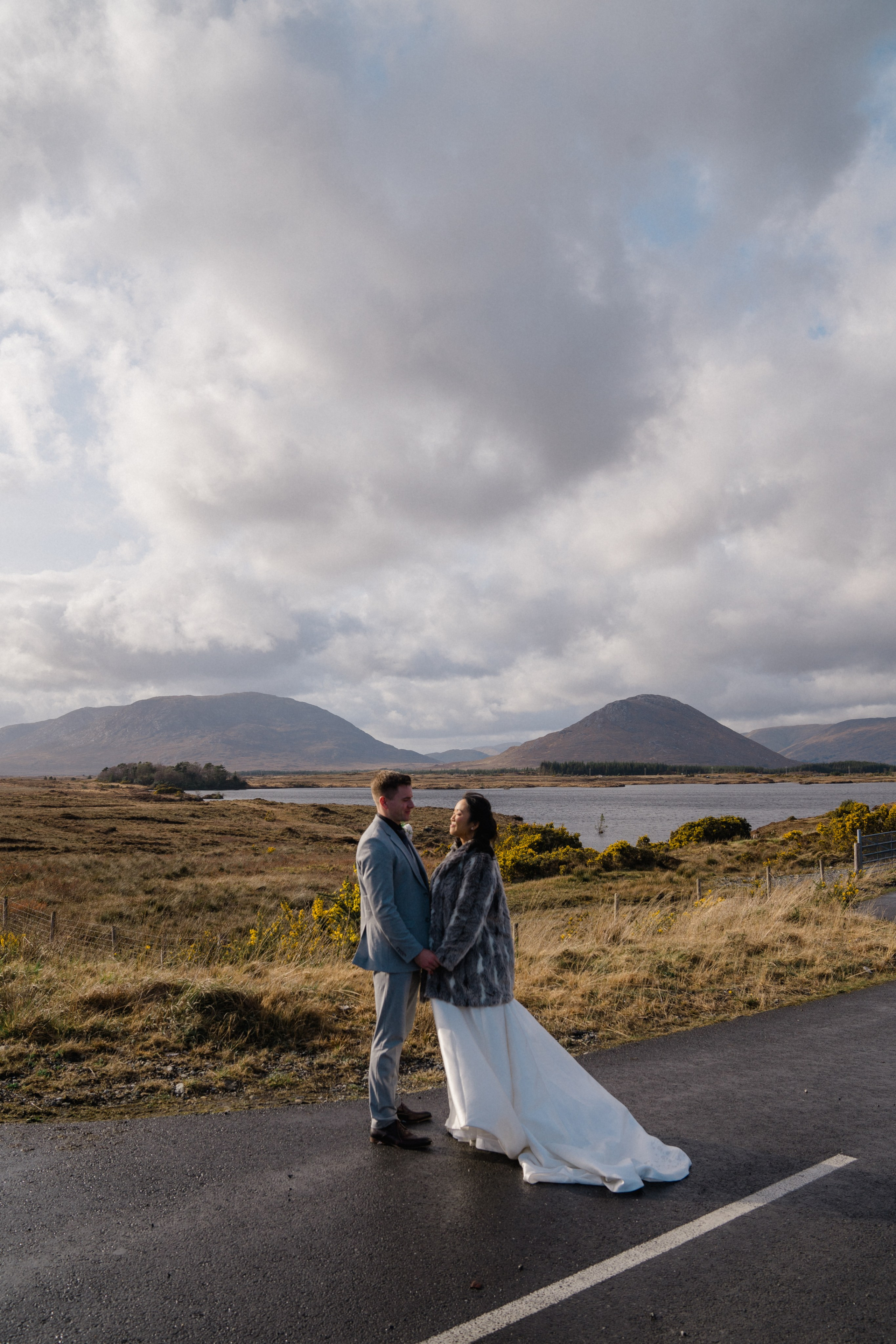 Aongas & Yannie. Wedding and family photographer Ireland