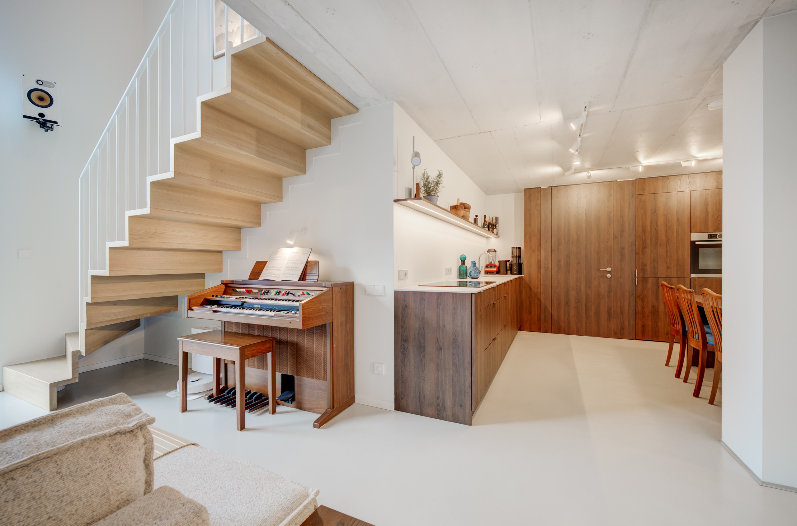 Kauno g. 32B. Elina Sapiega fotografė Vilniuje