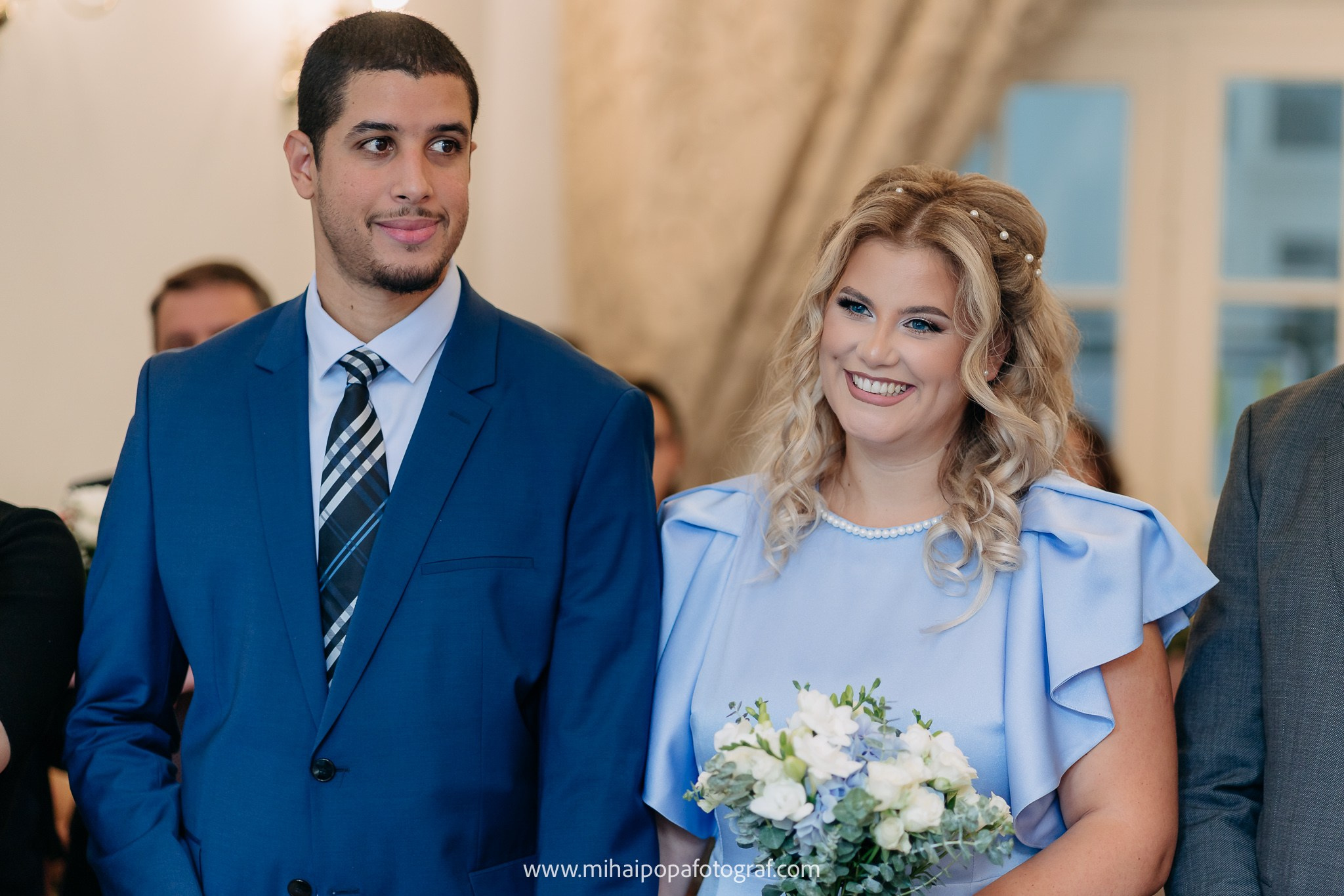 Fotograf Cununie Civilă în București - Mihai Popa Fotograf. Fotograf Nuntă & Botez București - Mihai Popa | Dincolo de oameni, imortalizez emoții!