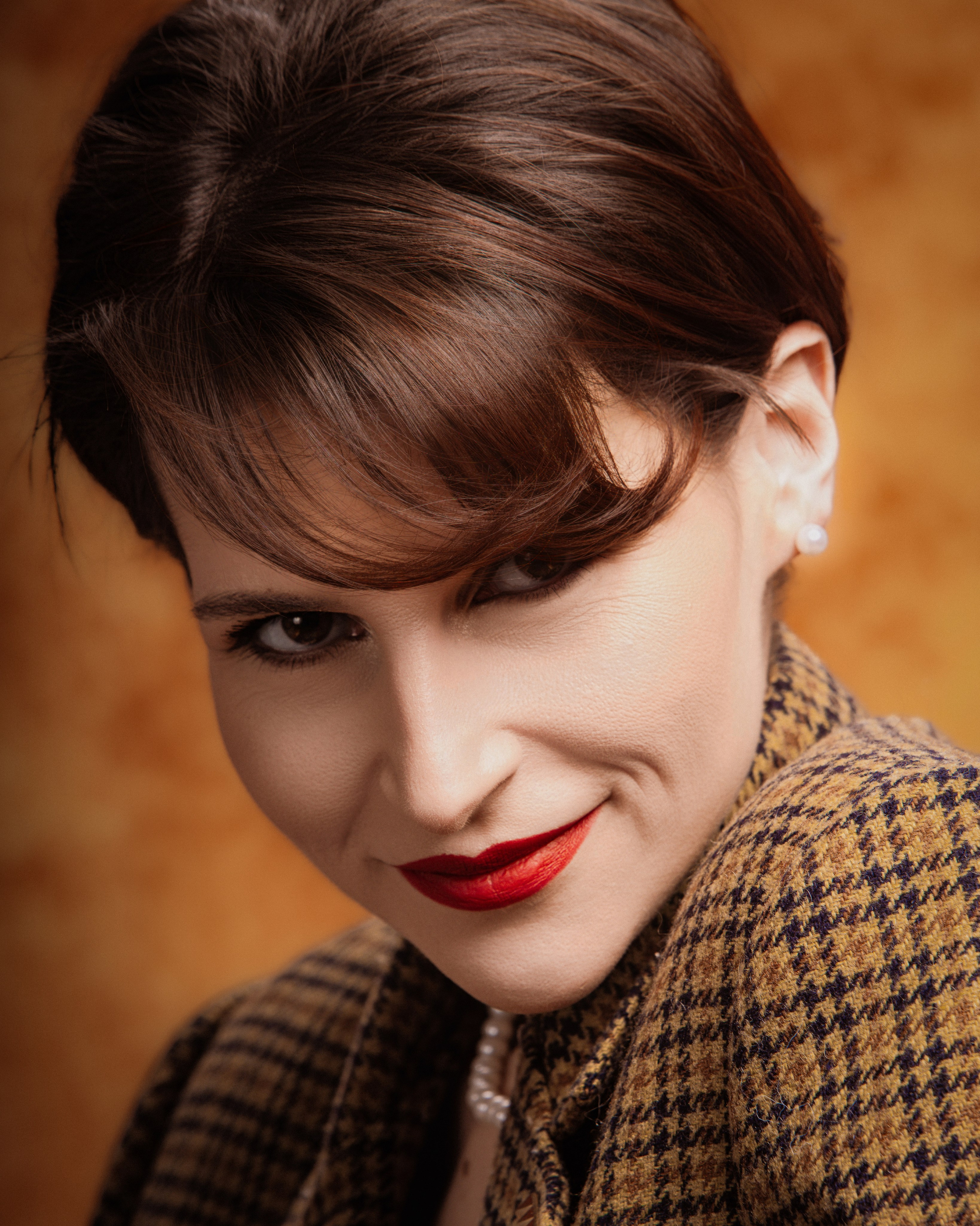 Studio Foto București – Ședințe Portret și Fashion | MitroIIulian