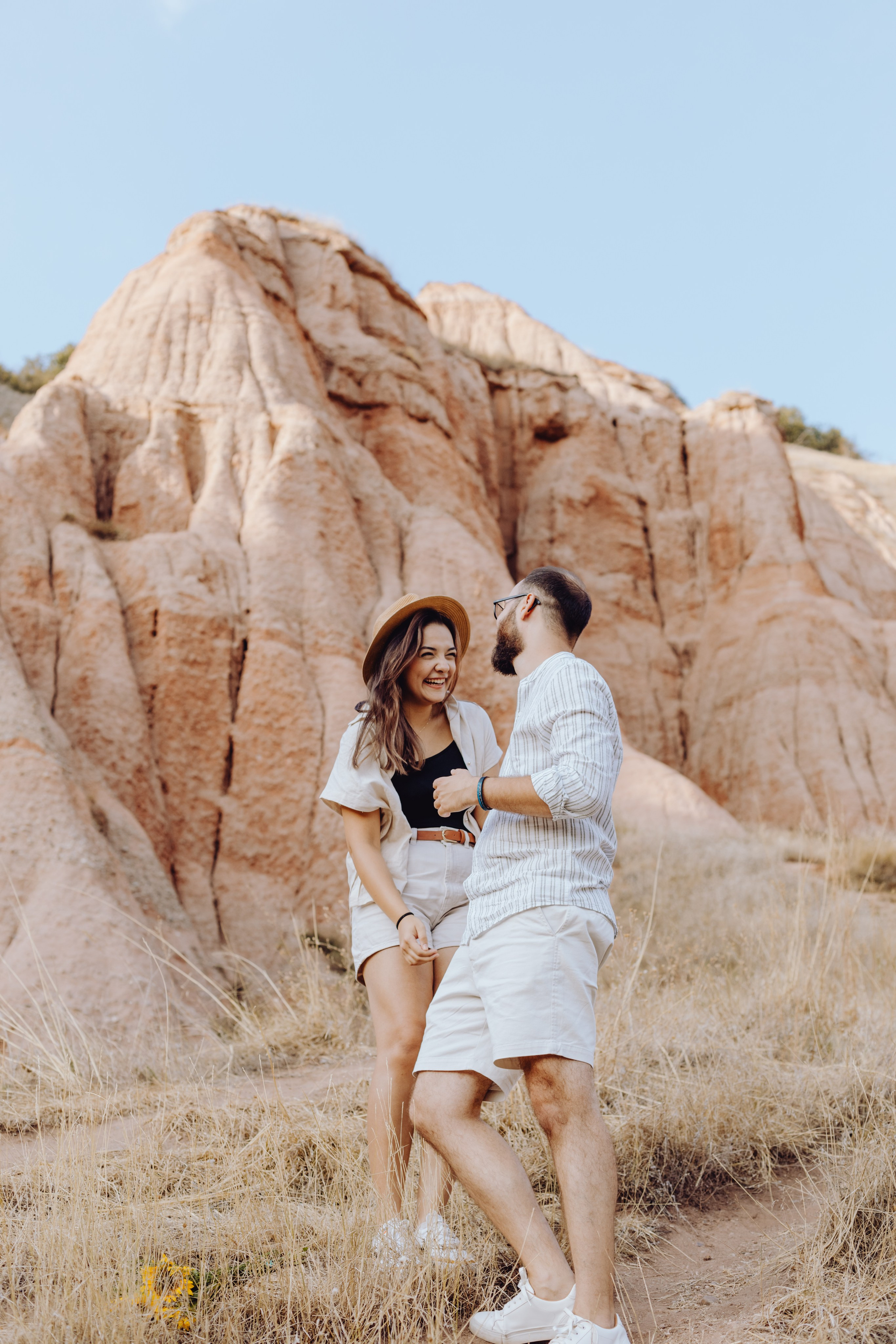 Moise & Delia. Wedding & couple photographer from Romania Rut Vetan