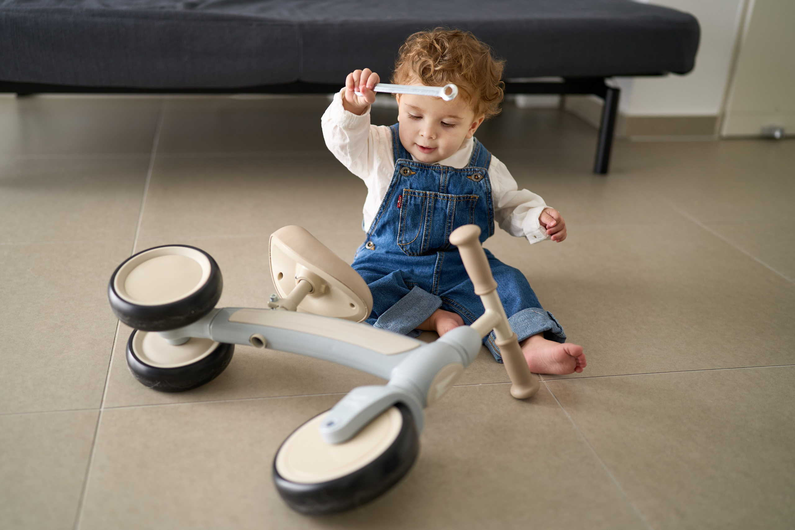 Gilad is 1 year old. צלם אלכס ברט בישראל