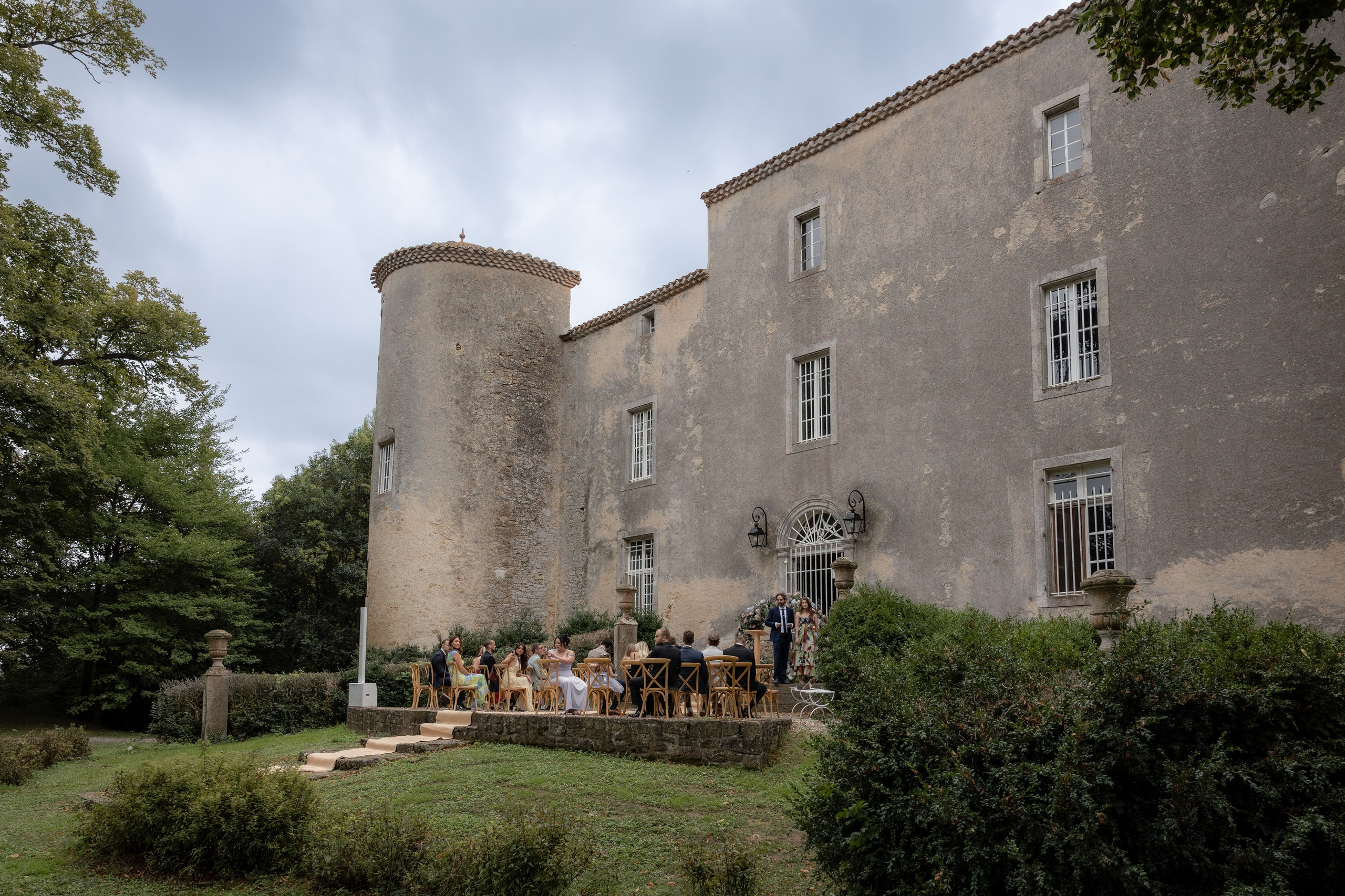 Liliana & Michel — an intimate musical wedding at Château La Commanderie, Plaigne. Евгения Смирнова — Ваш фотограф в Тулузе и на юго-западе Франции