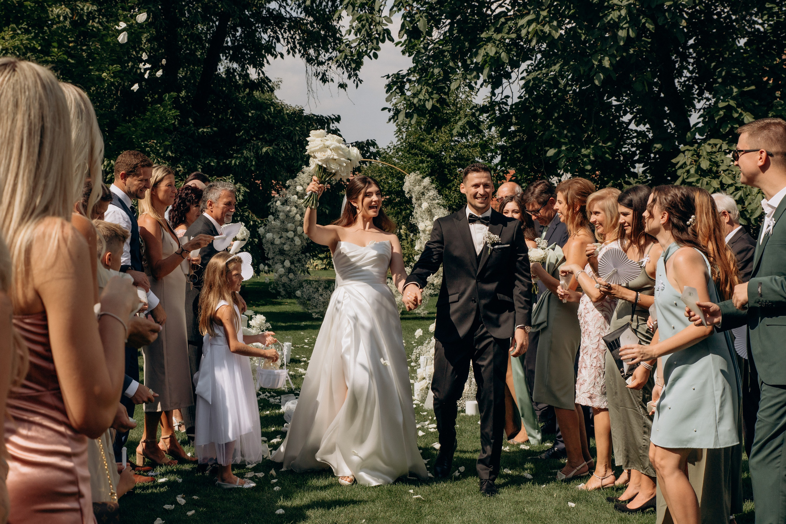 Wedding moments at Na Kmine