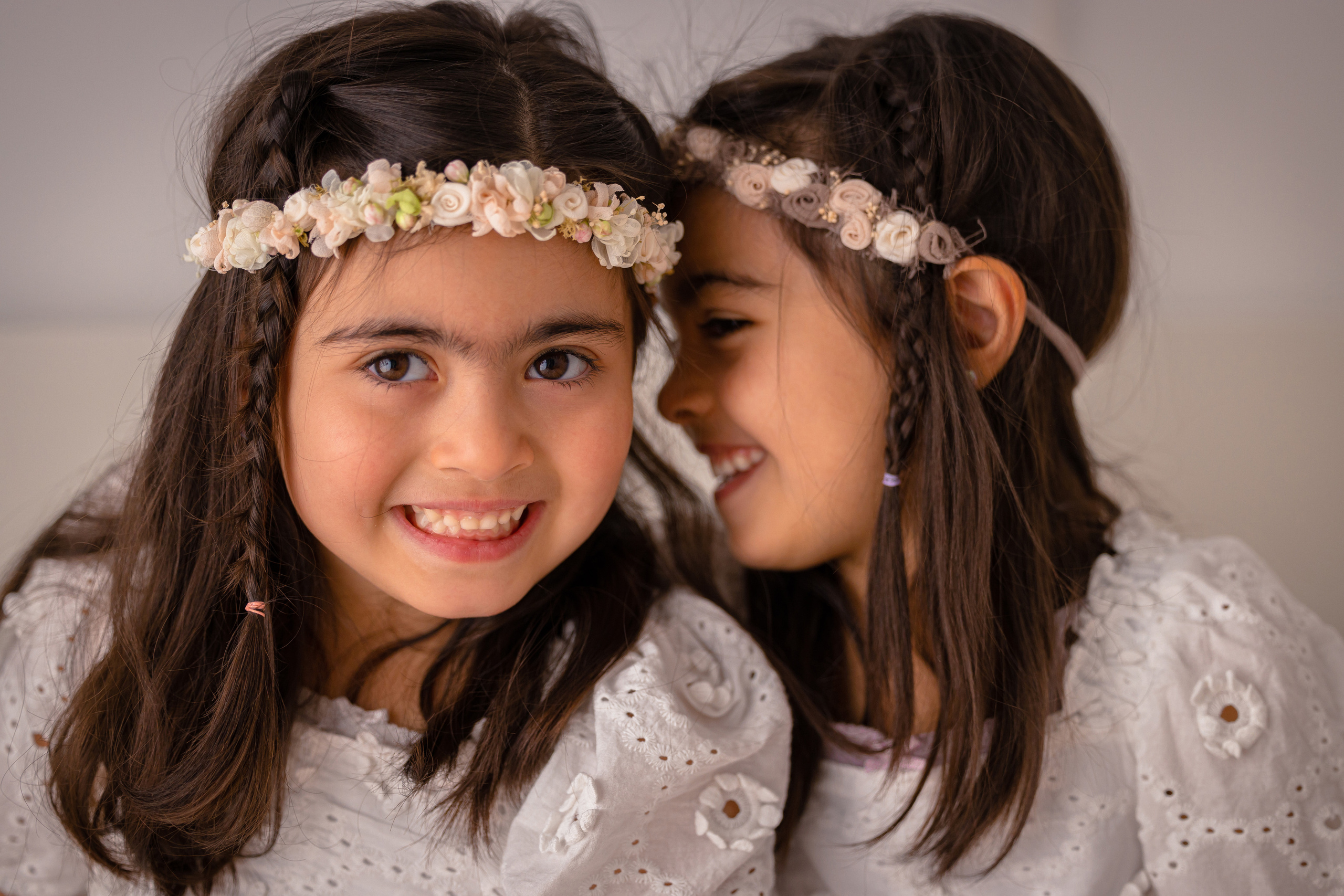 Süße Mädels. Hochzeitsfotograf München Taufe Familienfotograf Tanja Mauke