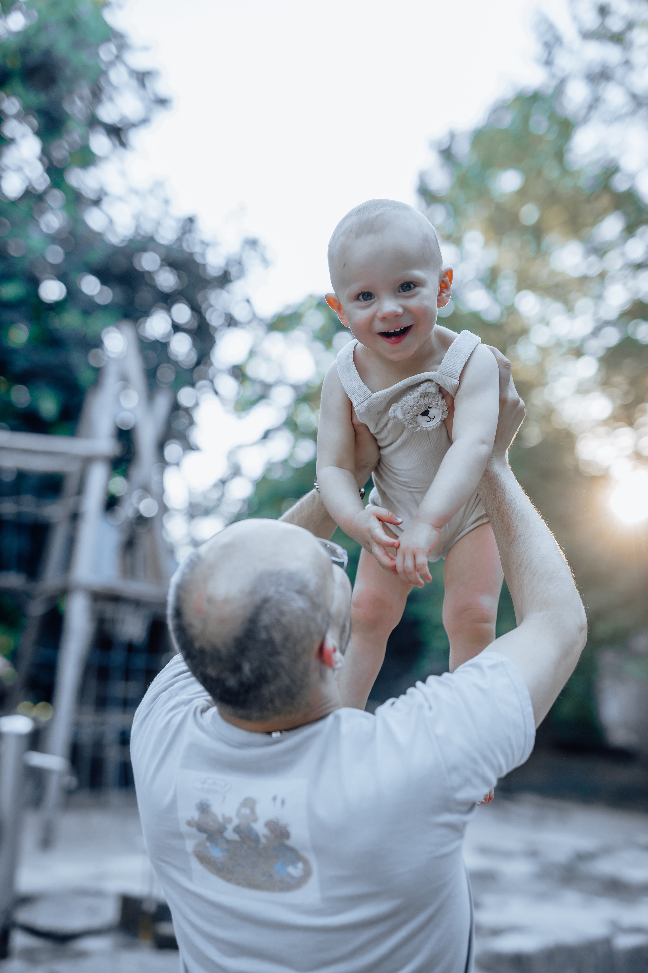 Einfache Dinge: Spielplatz. Hochzeitsfotograf München Taufe Familienfotograf Tanja Mauke