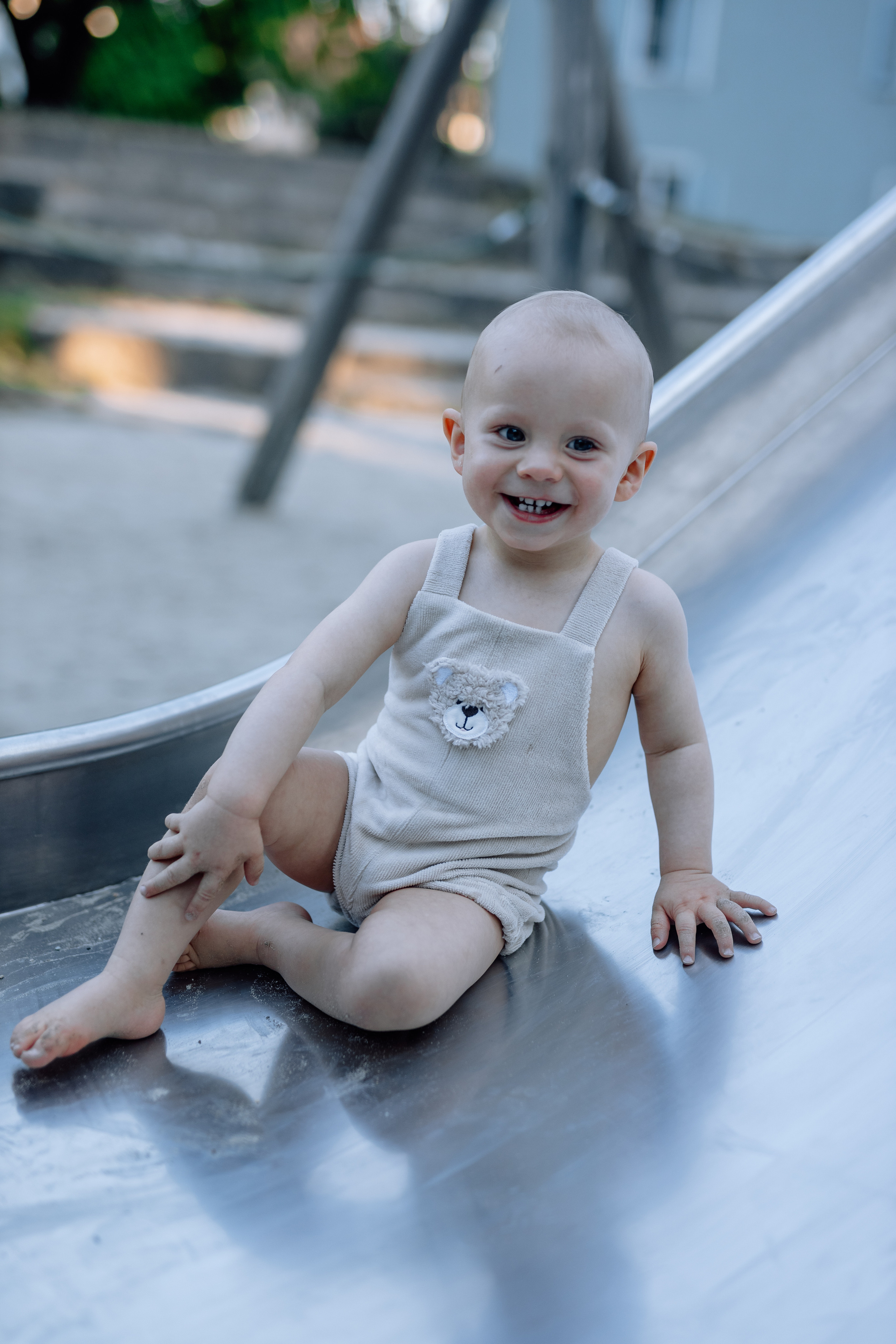 Einfache Dinge: Spielplatz. Hochzeitsfotograf München Taufe Familienfotograf Tanja Mauke