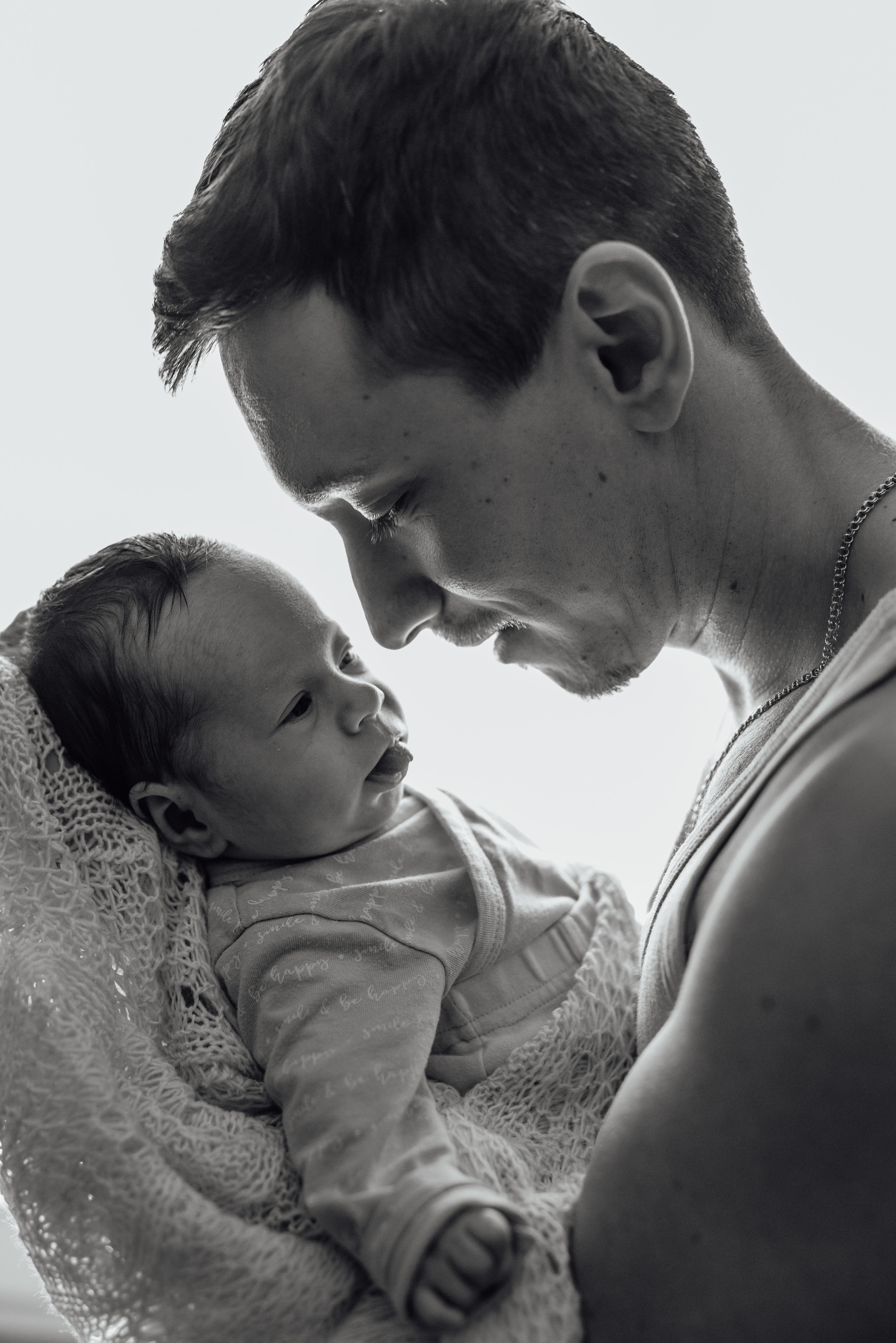 Prinzessin 1 Monate. Hochzeitsfotograf München Taufe Familienfotograf Tanja Mauke