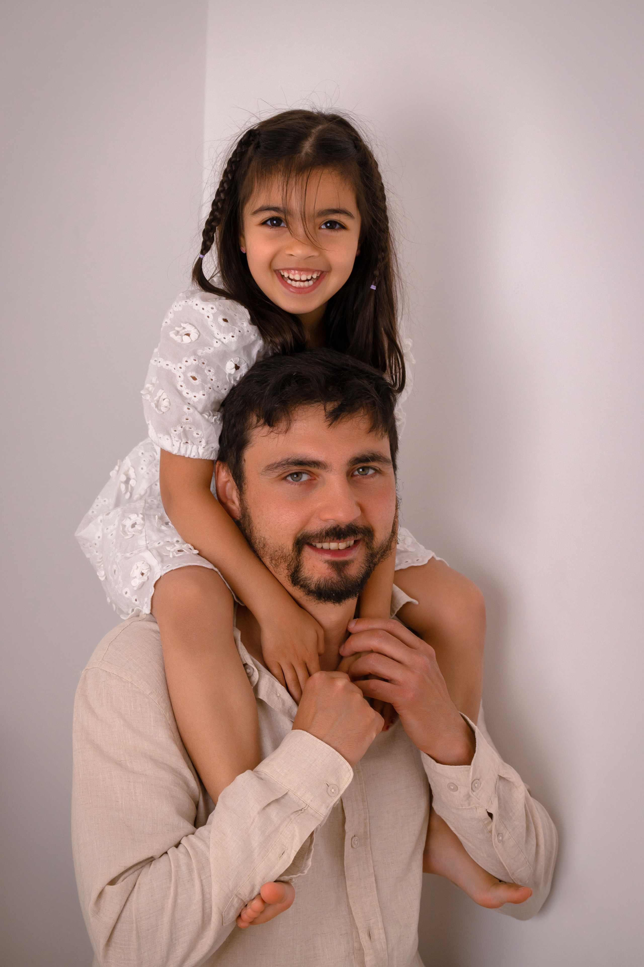 Süße Mädels. Hochzeitsfotograf München Taufe Familienfotograf Tanja Mauke